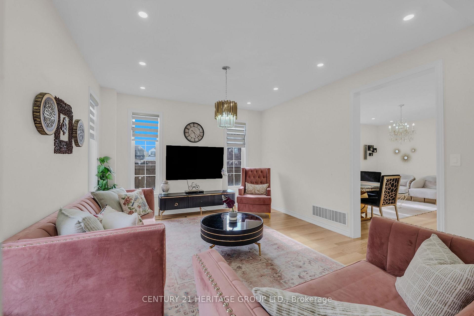 Photo 12 of 102 Nottingham Road, Barrie, Rural Barrie Southeast — HOMEH