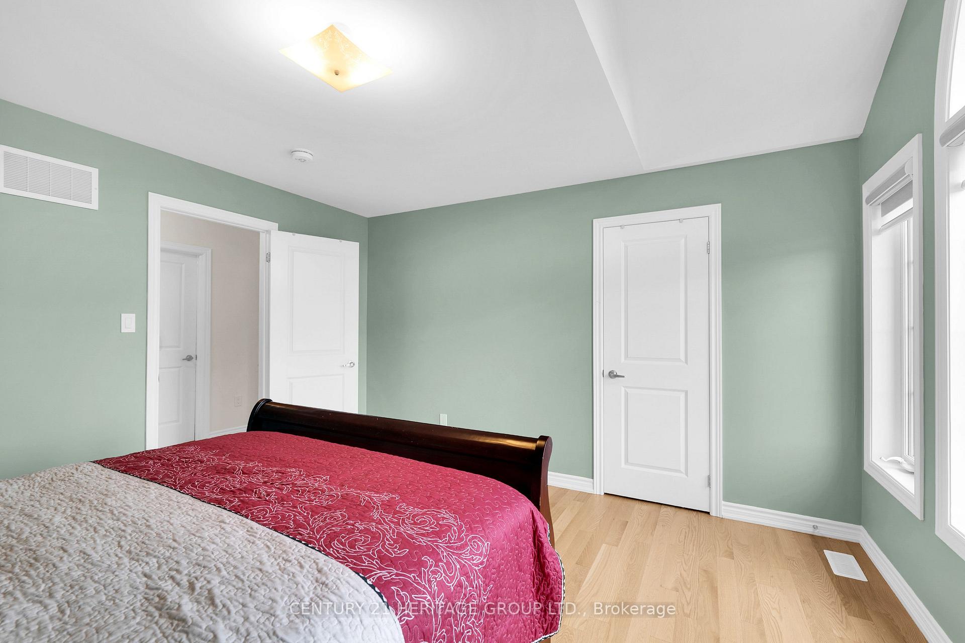 Photo 29 of 102 Nottingham Road, Barrie, Rural Barrie Southeast — HOMEH