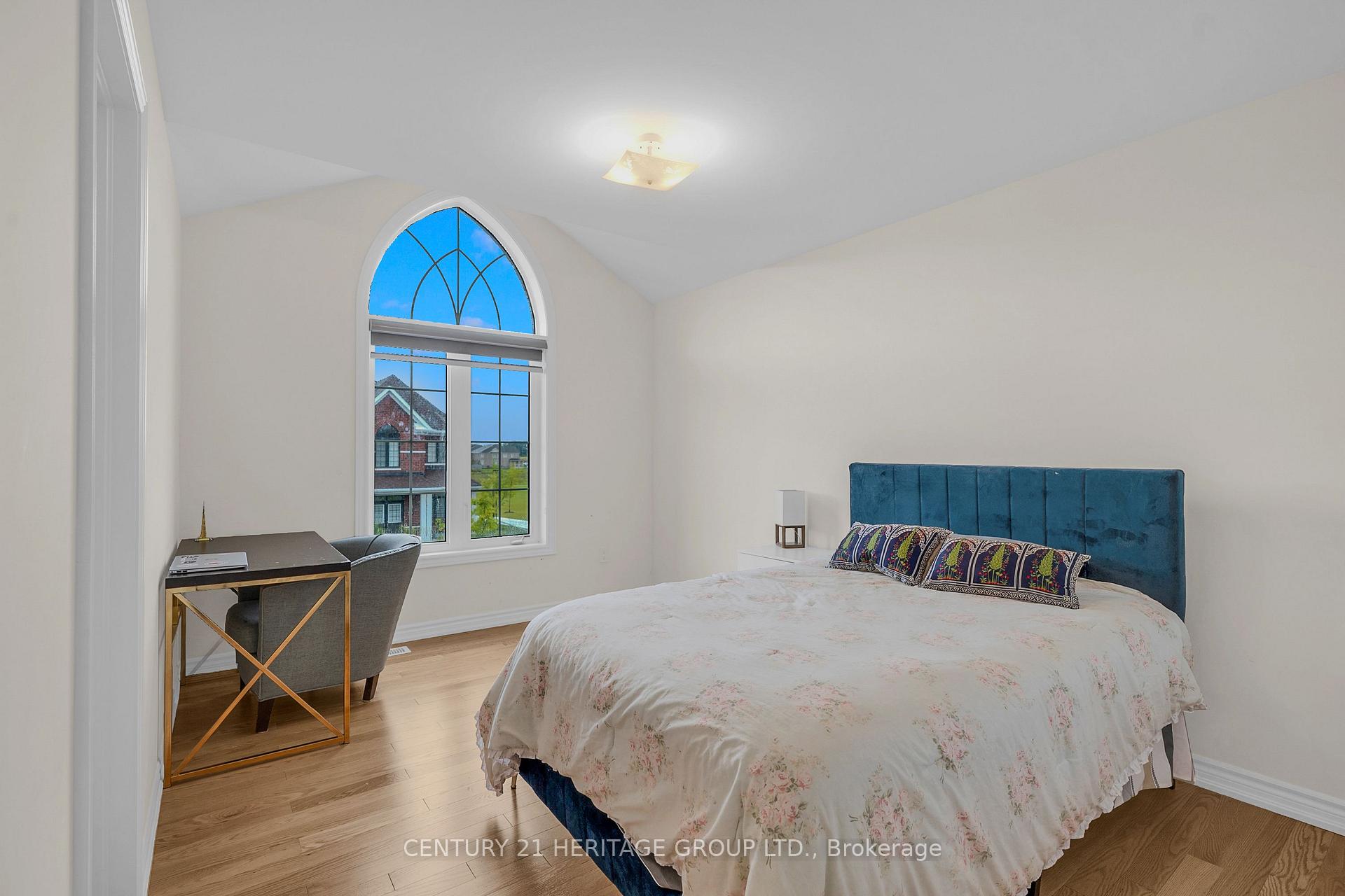 Photo 33 of 102 Nottingham Road, Barrie, Rural Barrie Southeast — HOMEH