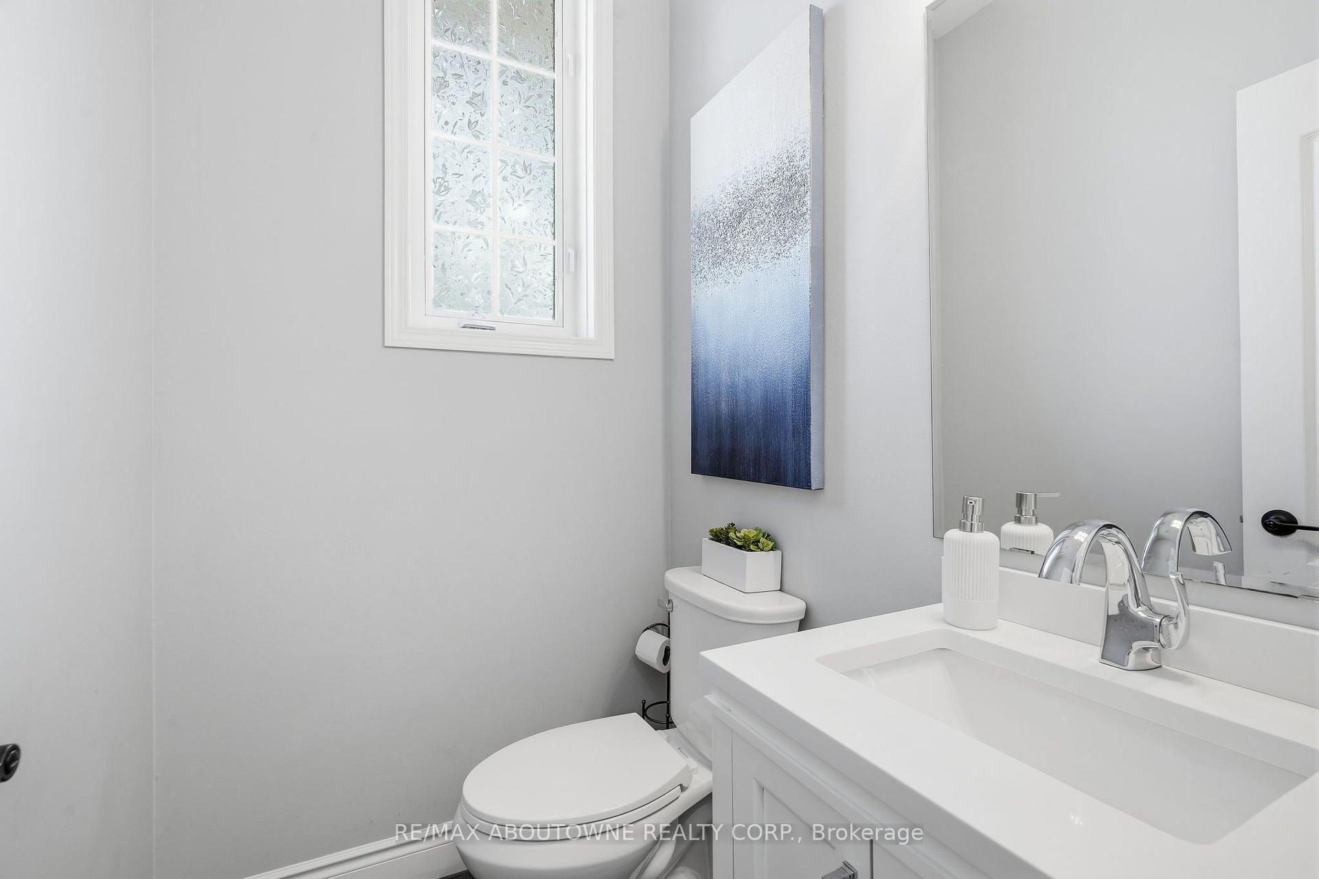 Photo 18 of 2469 Springforest Drive, Oakville, Bronte Creek — HOMEH