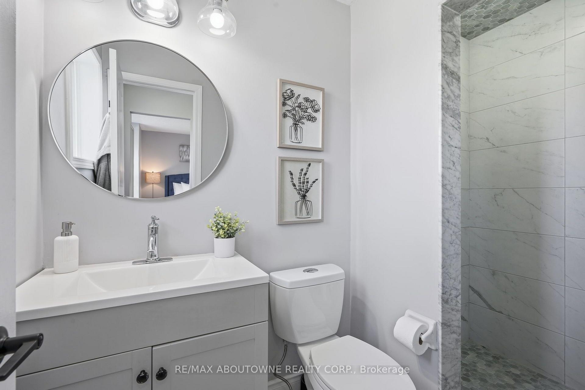 Photo 29 of 2469 Springforest Drive, Oakville, Bronte Creek — HOMEH