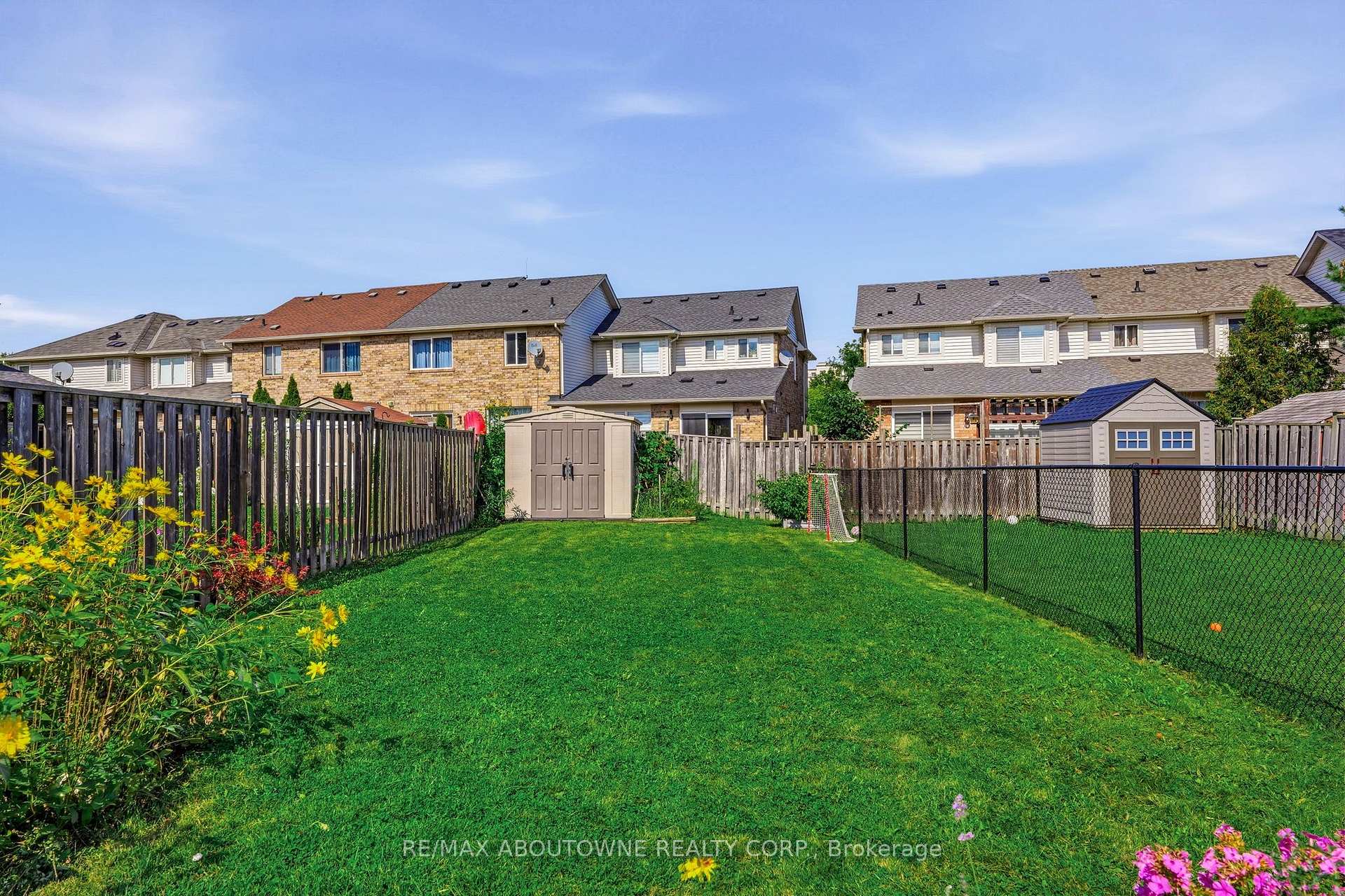 Photo 39 of 2469 Springforest Drive, Oakville, Bronte Creek — HOMEH