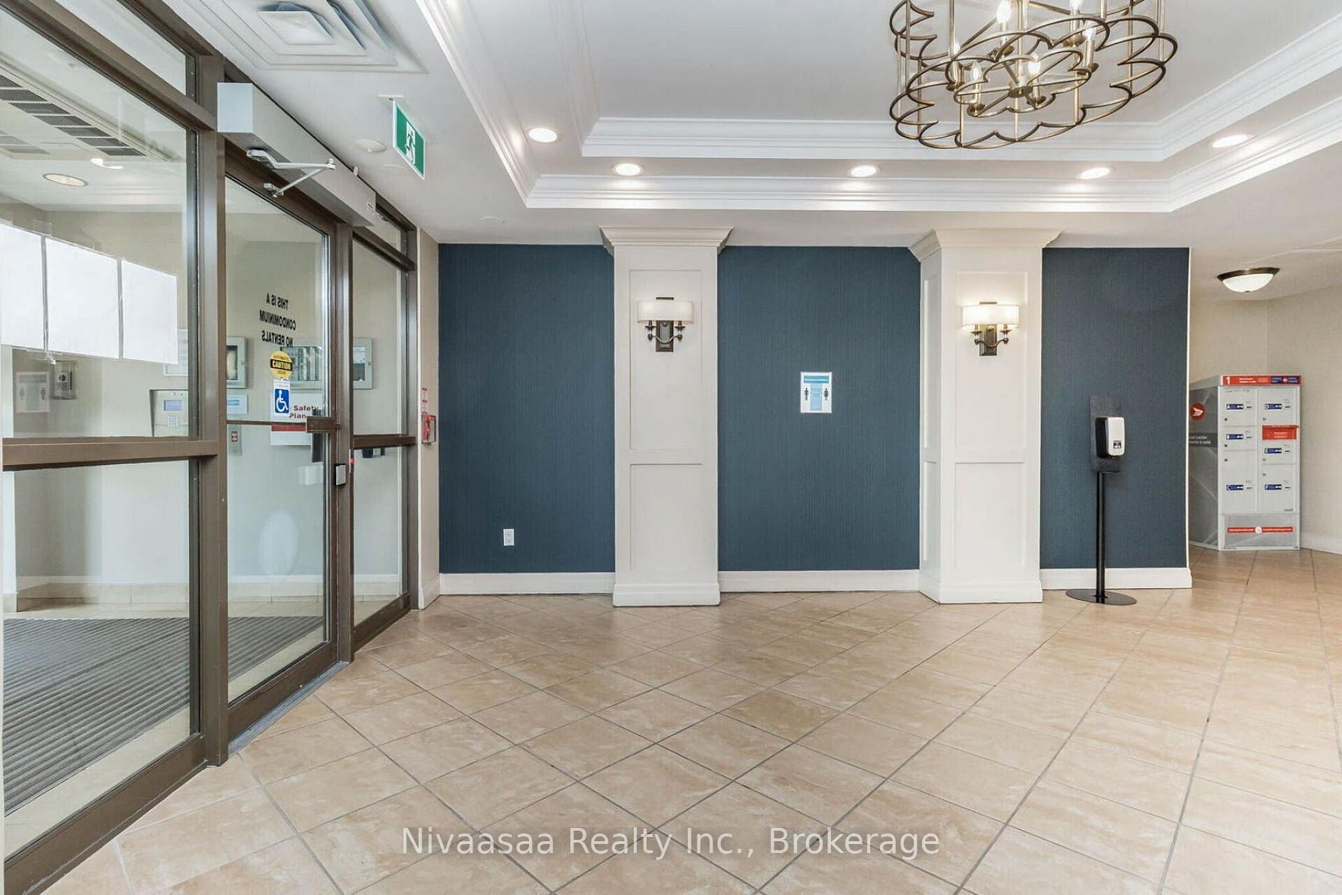 Photo 7 of Unit 514, 300 Ray Lawson Boulevard, Brampton, Fletcher's Creek South — HOMEH
