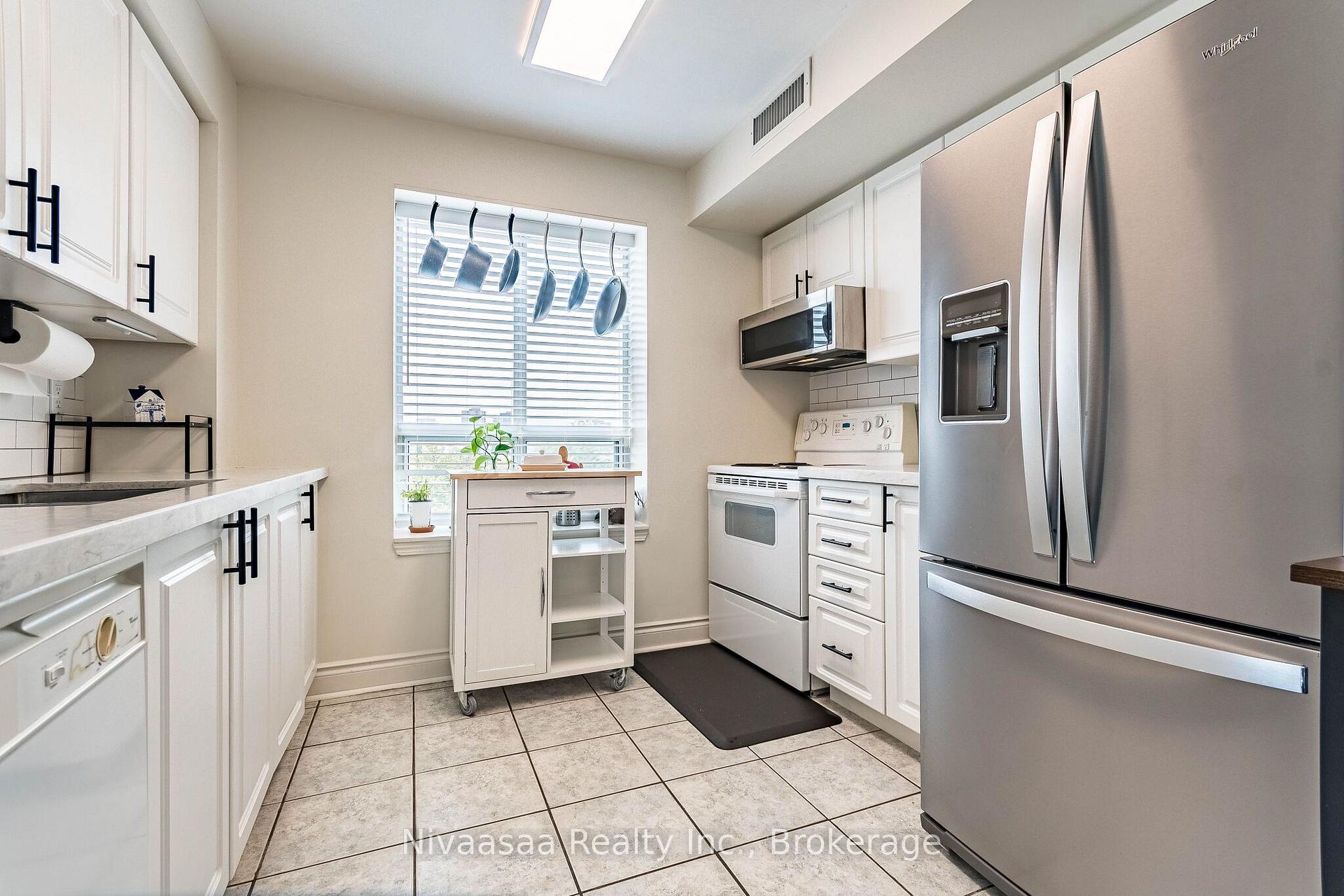 Photo 18 of Unit 514, 300 Ray Lawson Boulevard, Brampton, Fletcher's Creek South — HOMEH