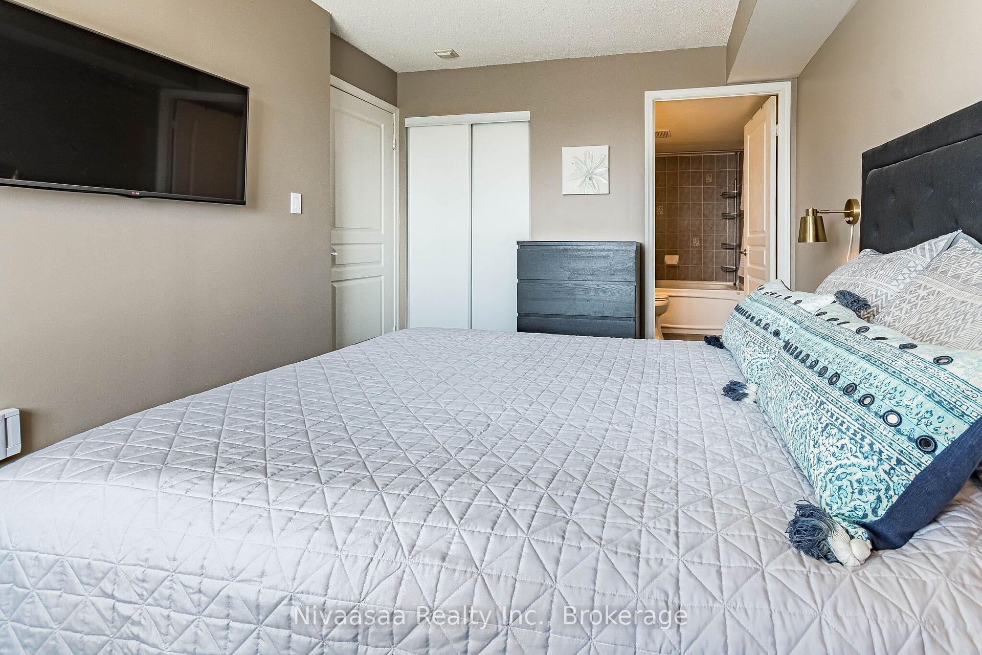 Photo 27 of Unit 514, 300 Ray Lawson Boulevard, Brampton, Fletcher's Creek South — HOMEH