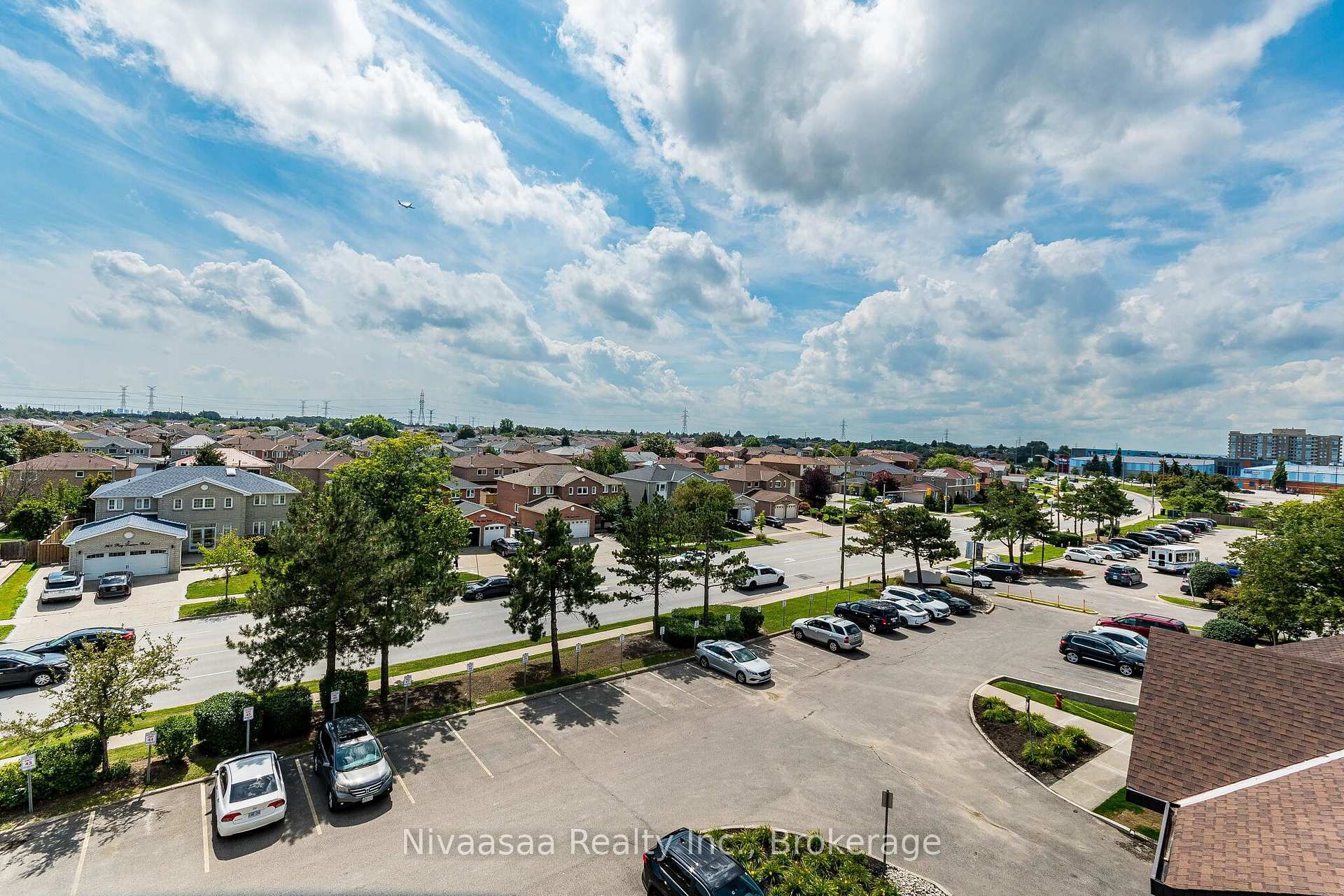 Photo 31 of Unit 514, 300 Ray Lawson Boulevard, Brampton, Fletcher's Creek South — HOMEH