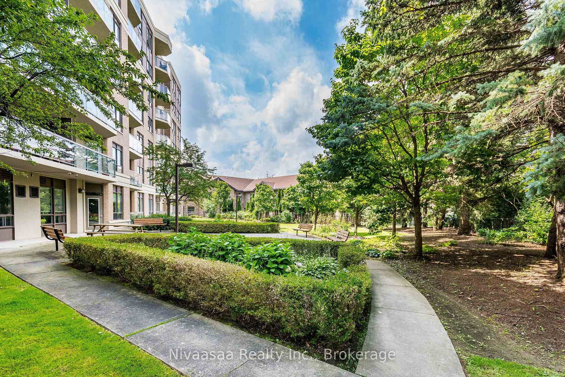 Photo 39 of Unit 514, 300 Ray Lawson Boulevard, Brampton, Fletcher's Creek South — HOMEH