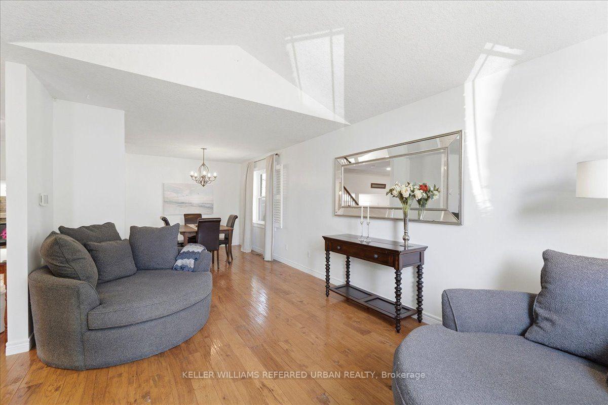 Photo 8 of 900 Keewatin Place, Kitchener, Grand River North — HOMEH