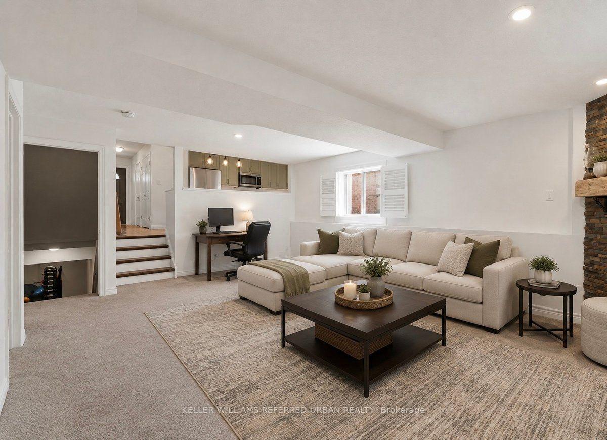 Photo 20 of 900 Keewatin Place, Kitchener, Grand River North — HOMEH