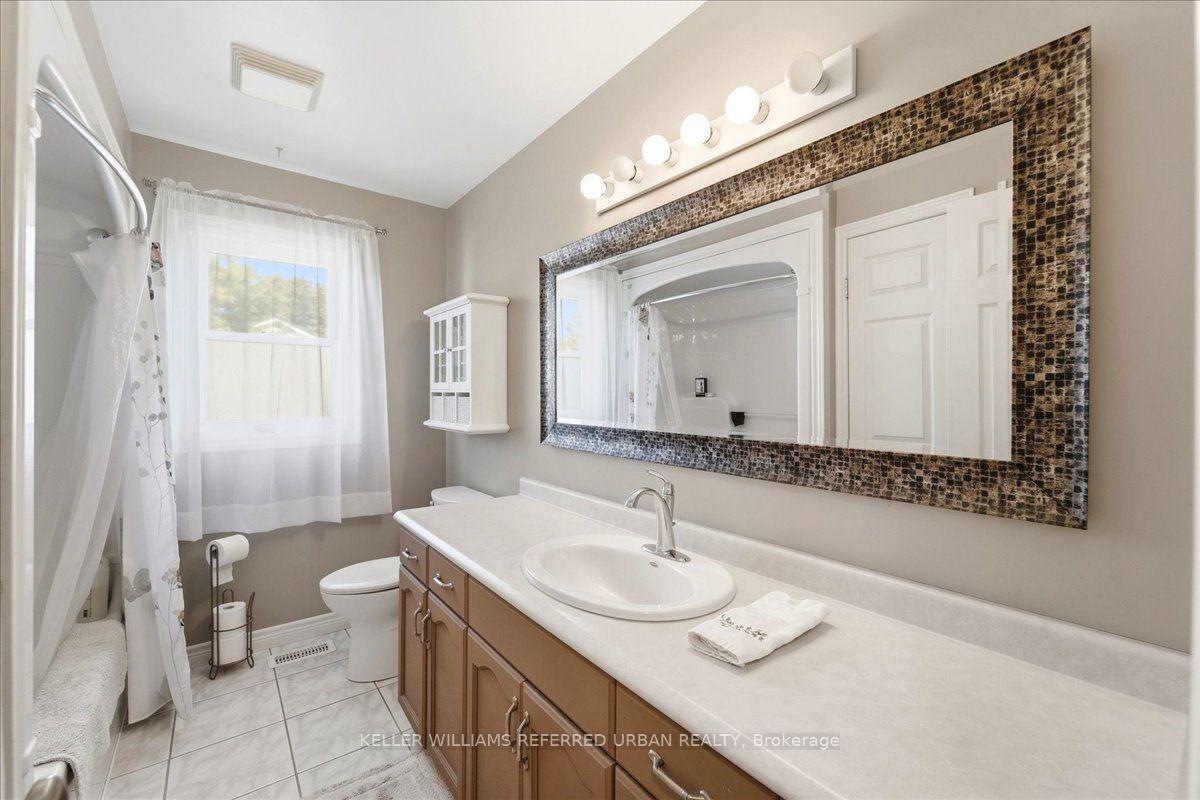 Photo 30 of 900 Keewatin Place, Kitchener, Grand River North — HOMEH