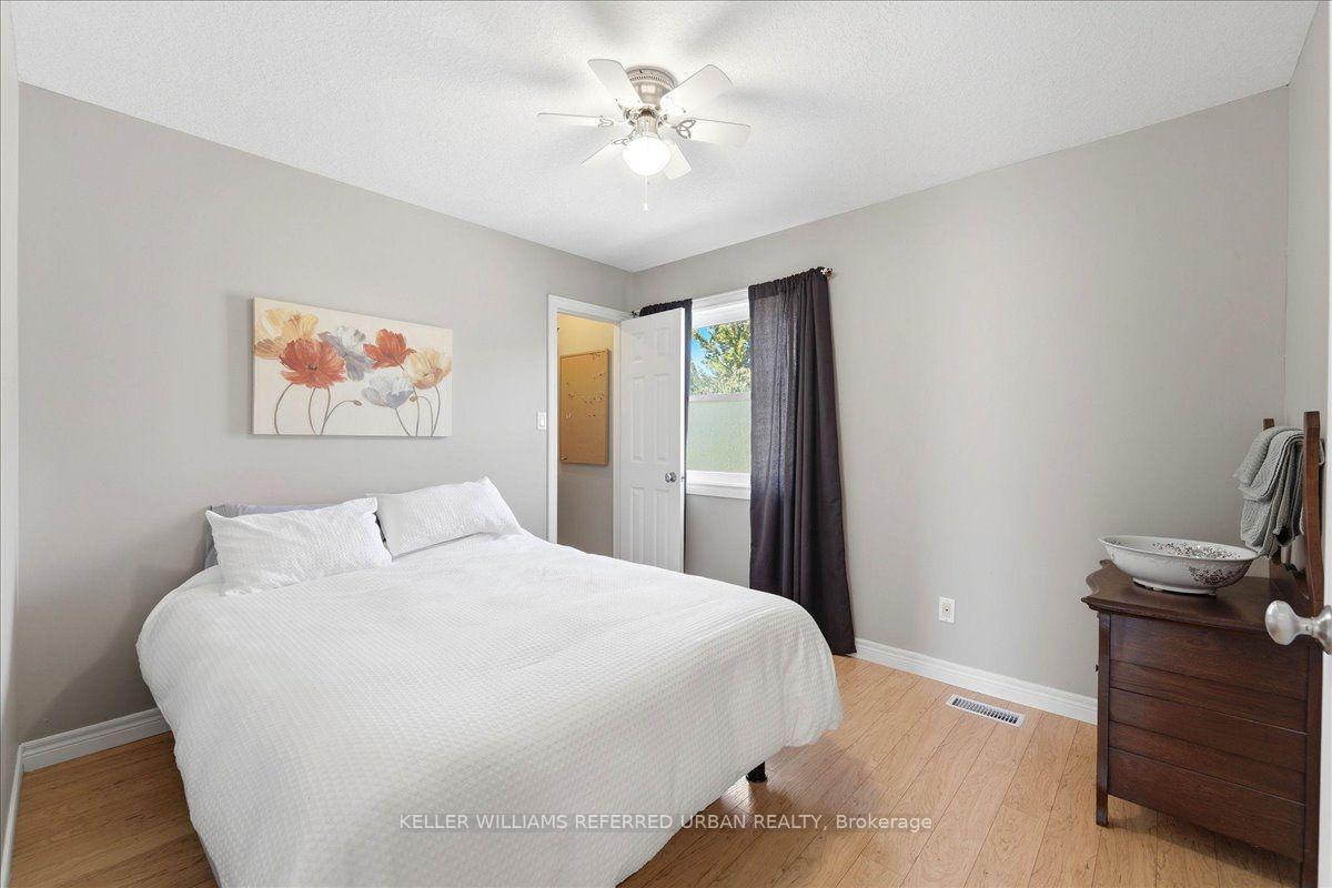 Photo 34 of 900 Keewatin Place, Kitchener, Grand River North — HOMEH