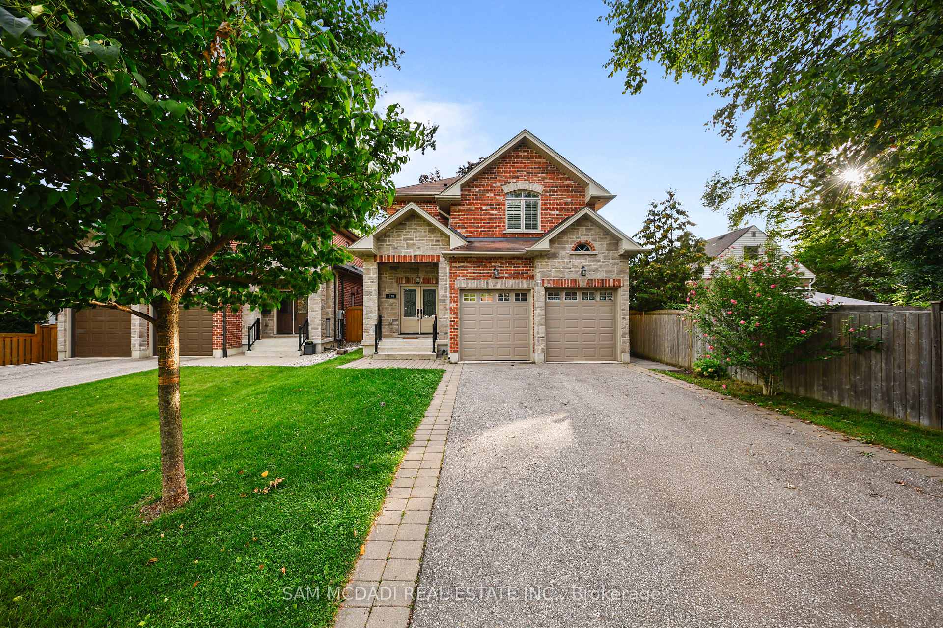 Photo 2 of 1238 Strathy Avenue, Mississauga, Lakeview — HOMEH