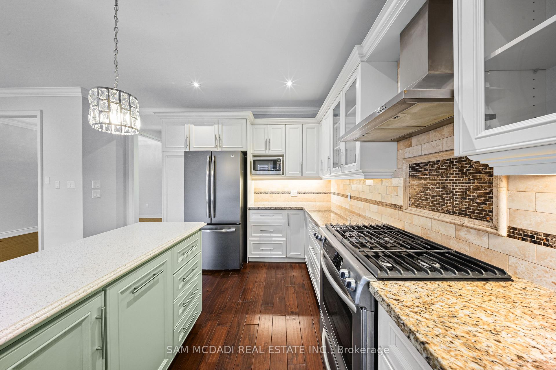 Photo 12 of 1238 Strathy Avenue, Mississauga, Lakeview — HOMEH