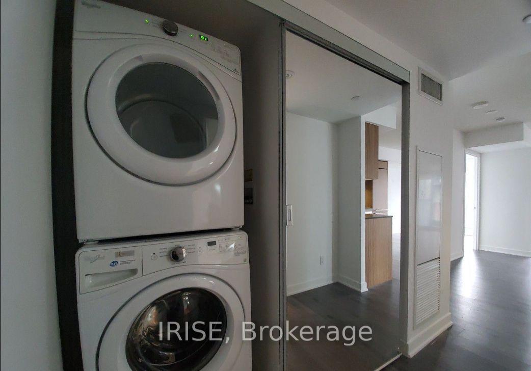 Photo 5 of Unit 911, 80 Queens Wharf Road, Toronto, Waterfront Communities — HOMEH
