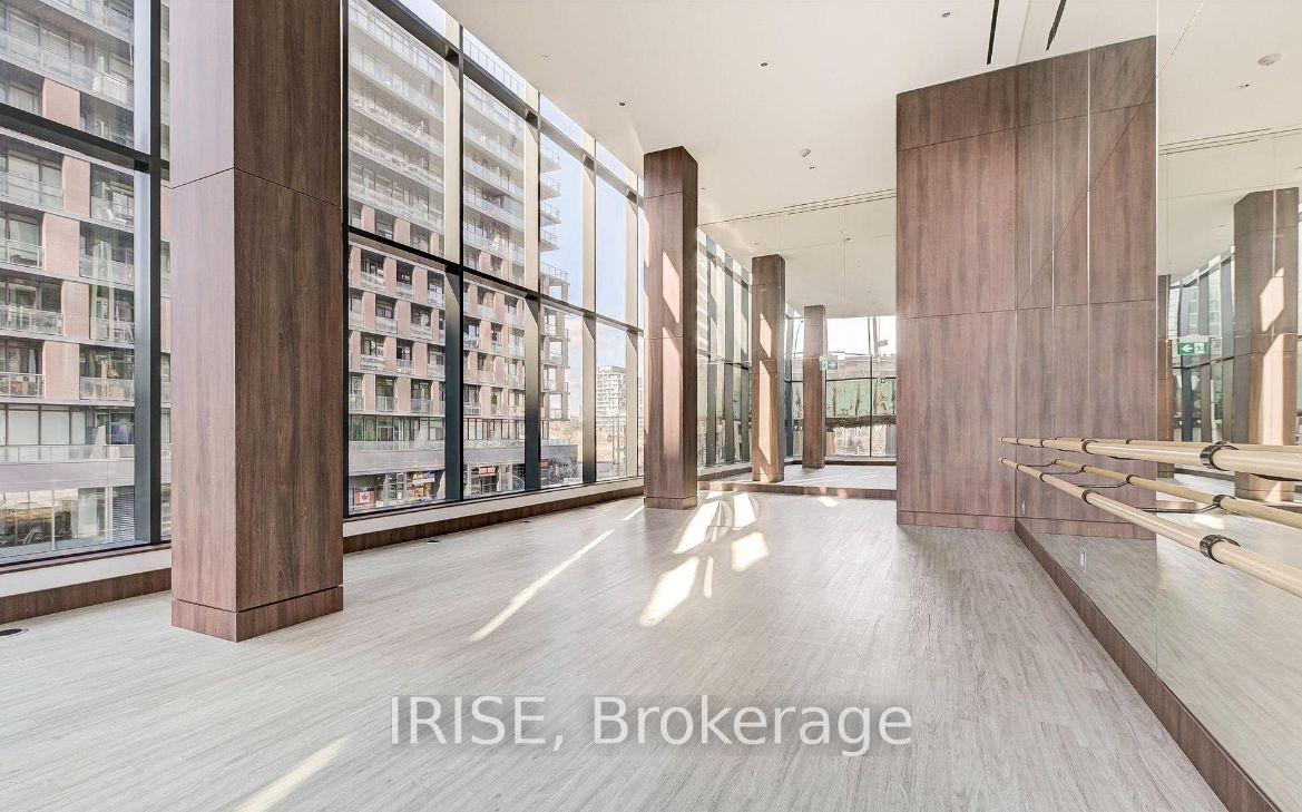 Photo 11 of Unit 911, 80 Queens Wharf Road, Toronto, Waterfront Communities — HOMEH