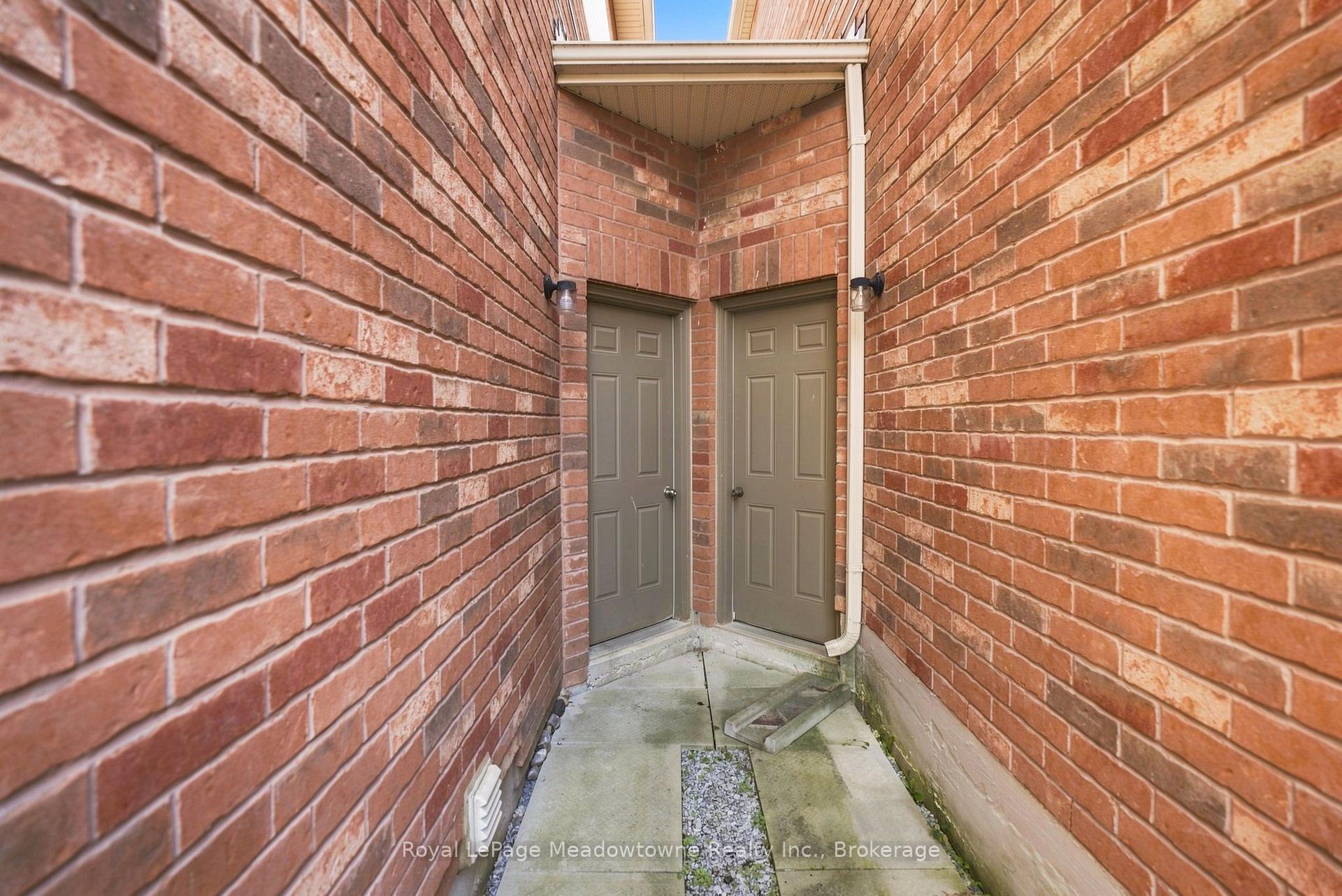 Photo 46 of 140 Laurendale Avenue, Georgina, Keswick South — HOMEH