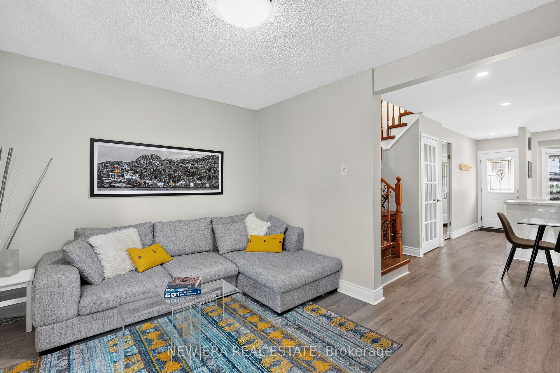 Photo 6 of Unit 51, 5020 Delaware Drive, Mississauga, Hurontario — HOMEH