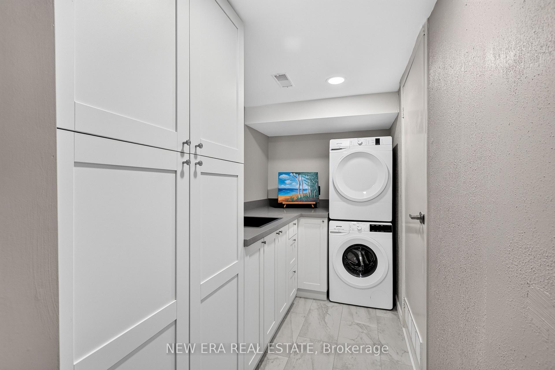 Photo 23 of Unit 51, 5020 Delaware Drive, Mississauga, Hurontario — HOMEH