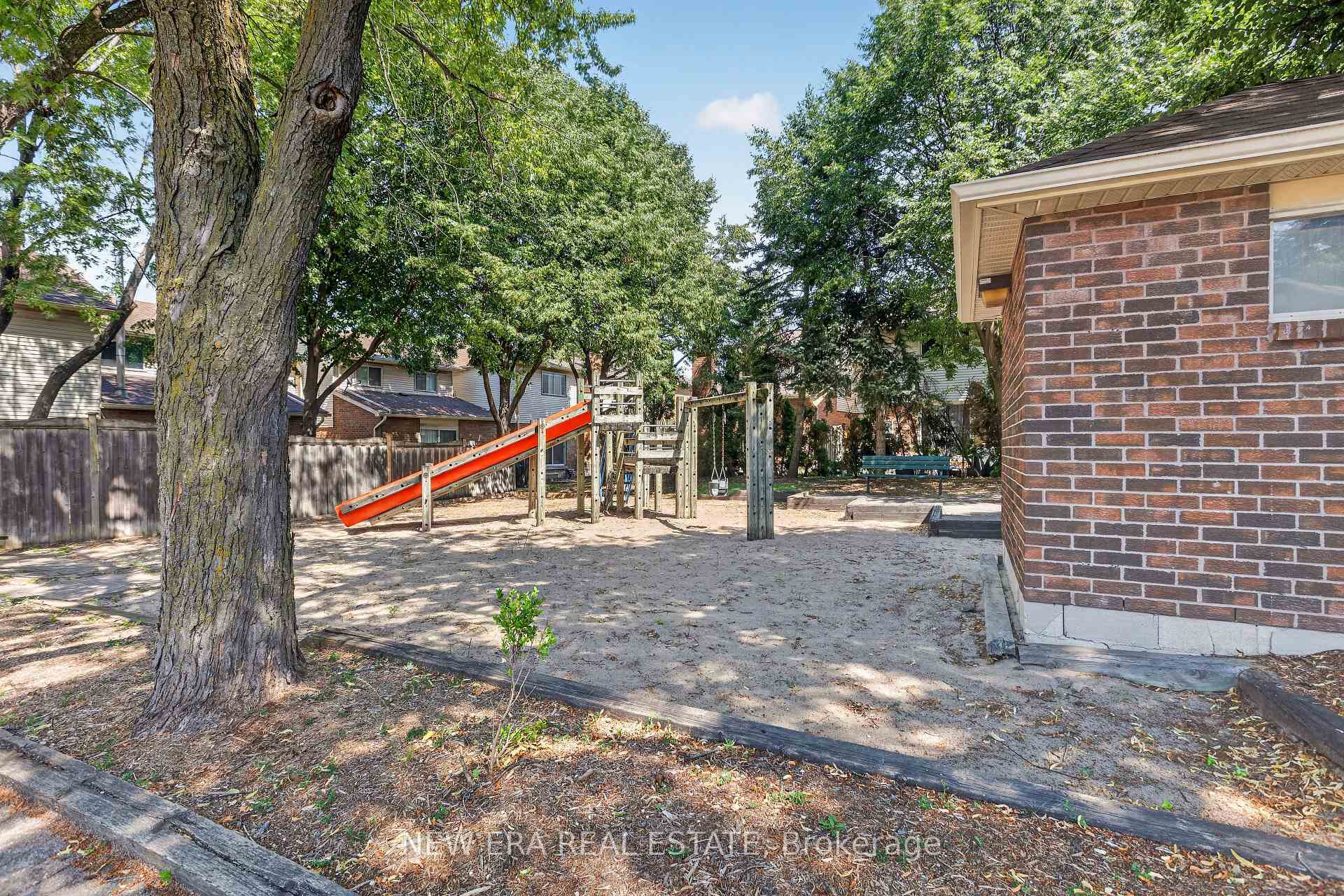 Photo 31 of Unit 51, 5020 Delaware Drive, Mississauga, Hurontario — HOMEH