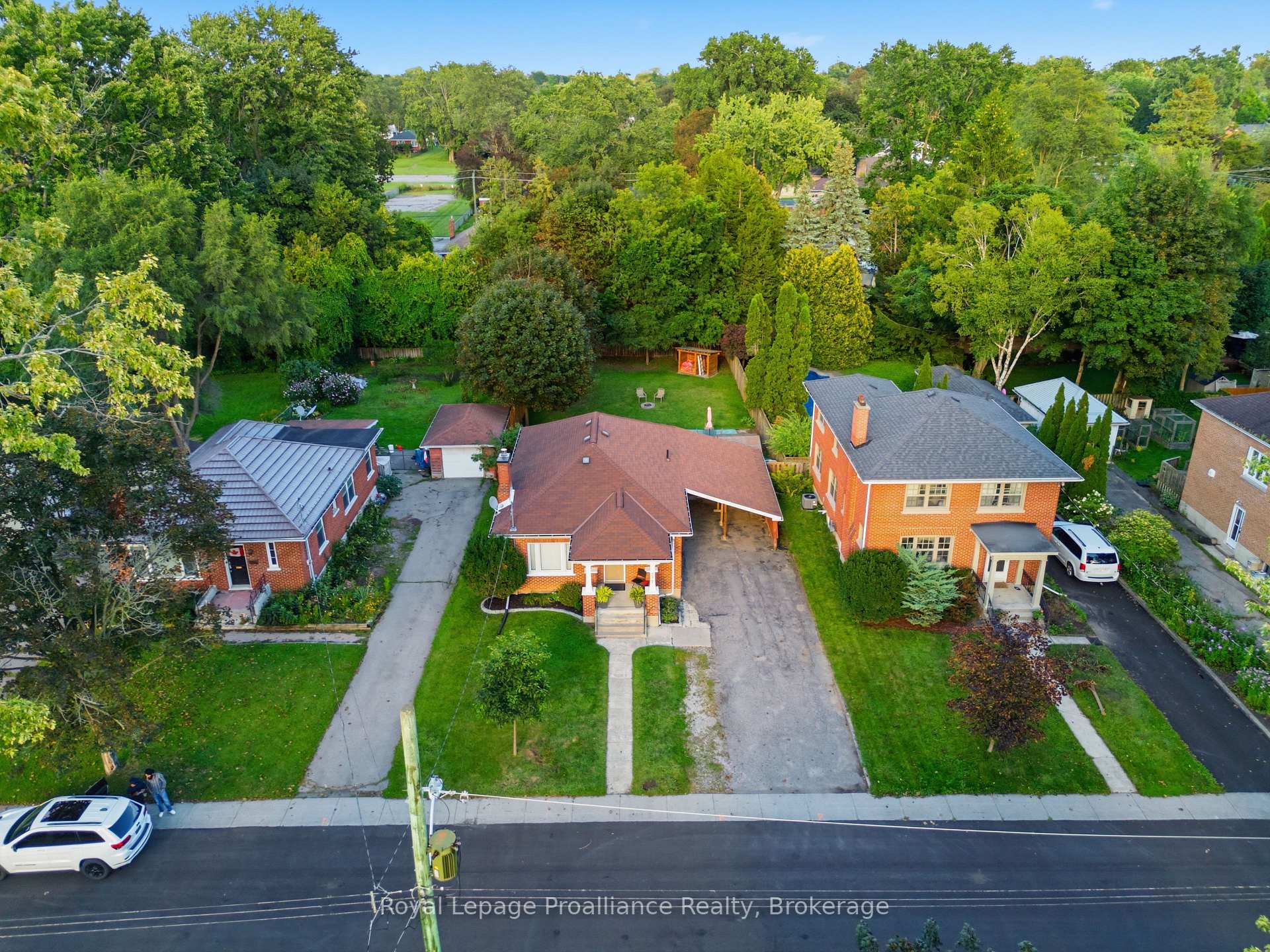 Photo 6 of 277 Dufferin Avenue, Belleville, Belleville Ward — HOMEH