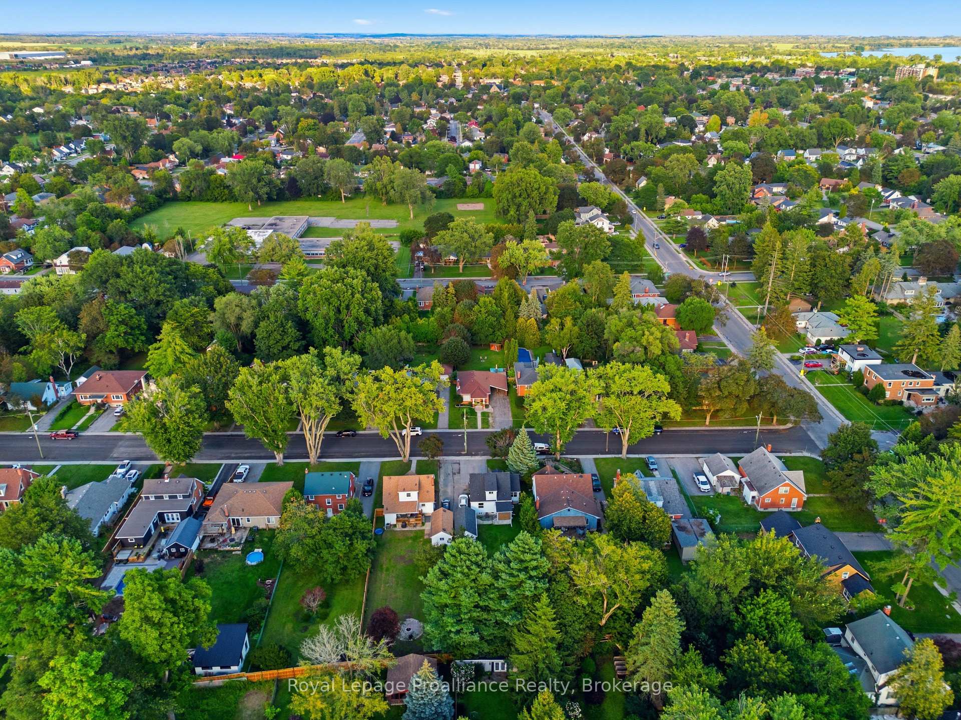 Photo 51 of 277 Dufferin Avenue, Belleville, Belleville Ward — HOMEH