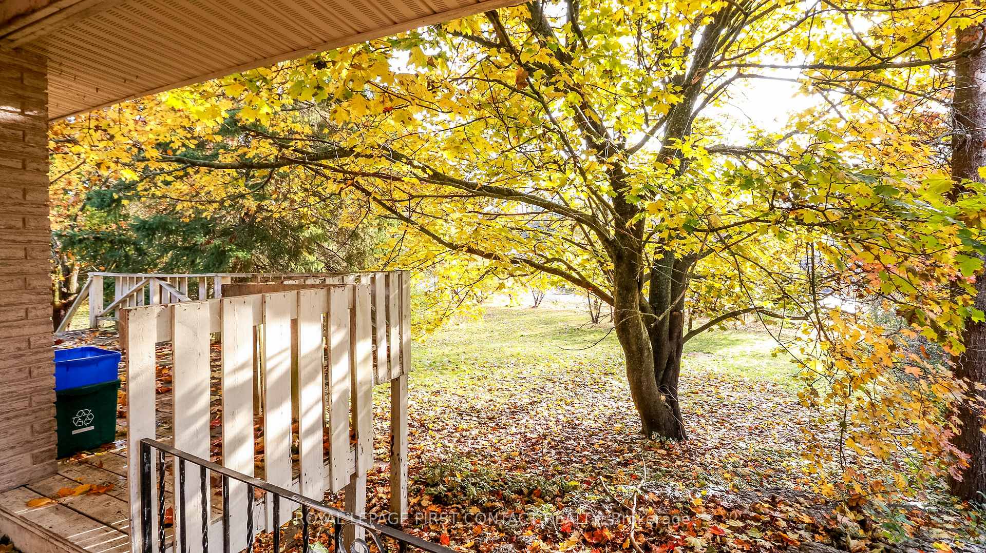 Photo 42 of 18 Kennedy Drive, Kawartha Lakes, Fenelon Falls — HOMEH