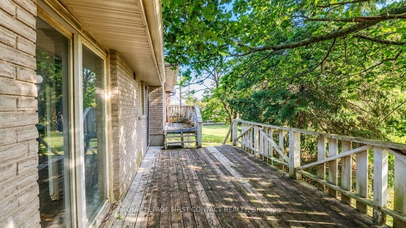 Photo 43 of 18 Kennedy Drive, Kawartha Lakes, Fenelon Falls — HOMEH
