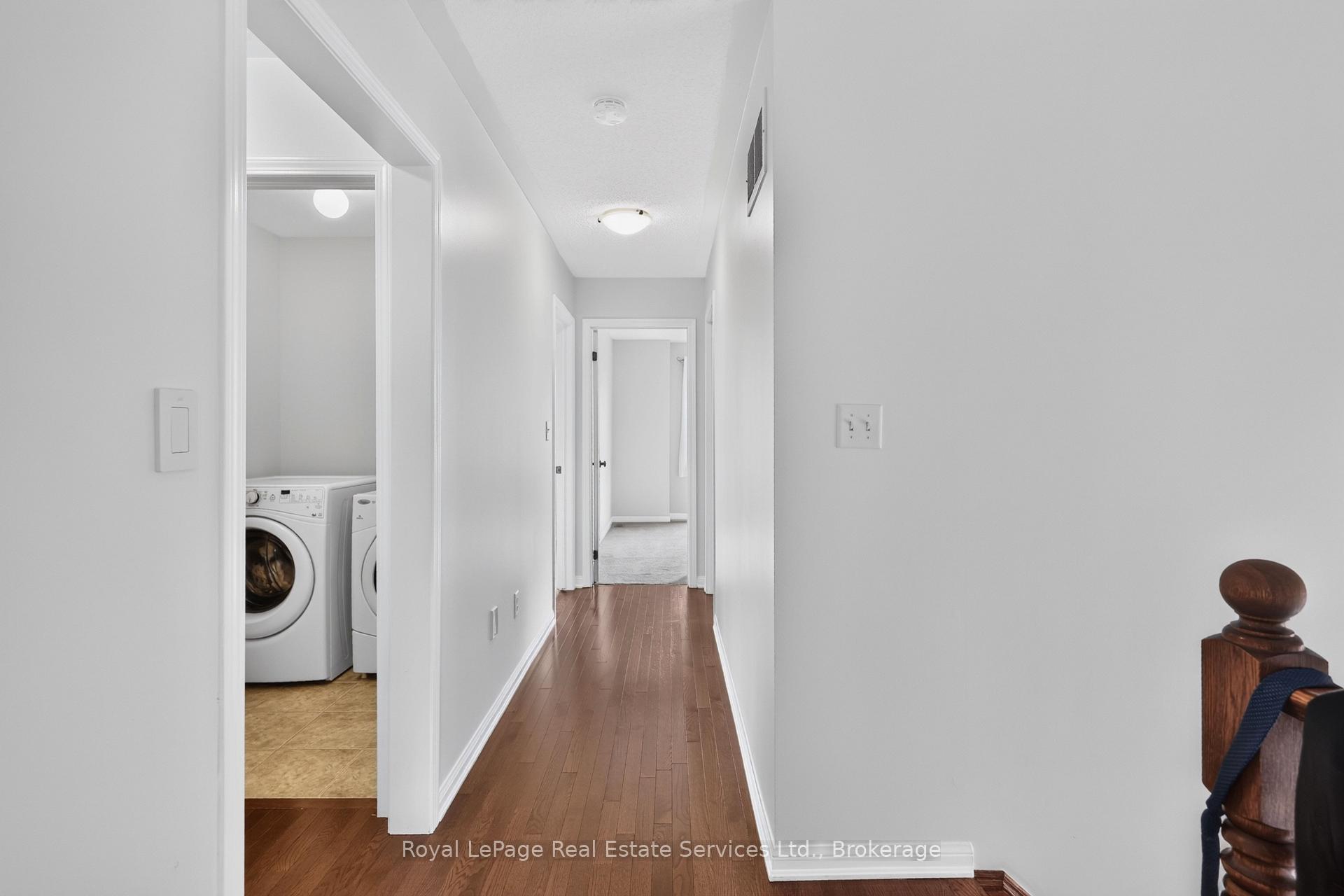 Photo 15 of 3071 Rotary Way E, Burlington, Alton — HOMEH