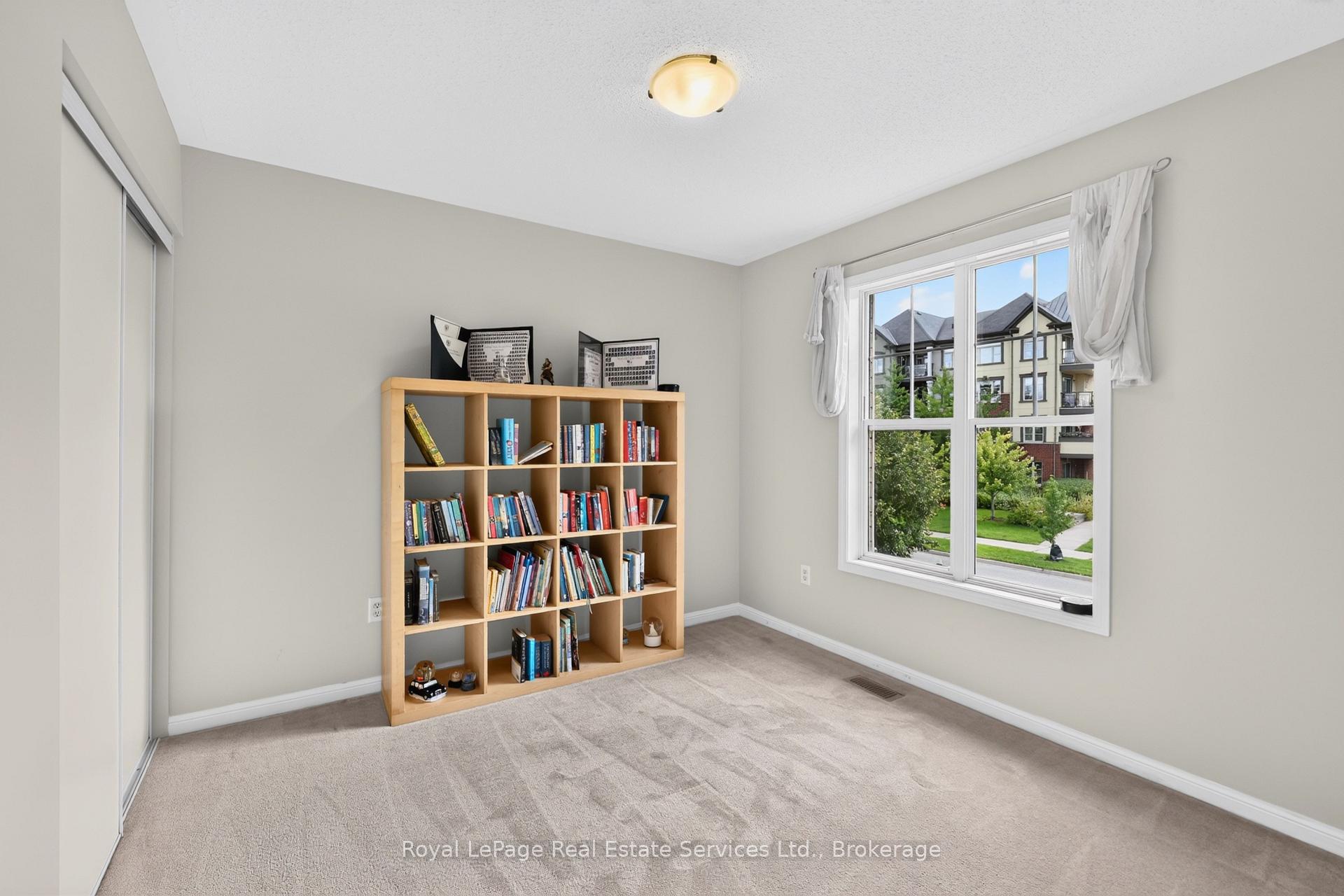 Photo 20 of 3071 Rotary Way E, Burlington, Alton — HOMEH