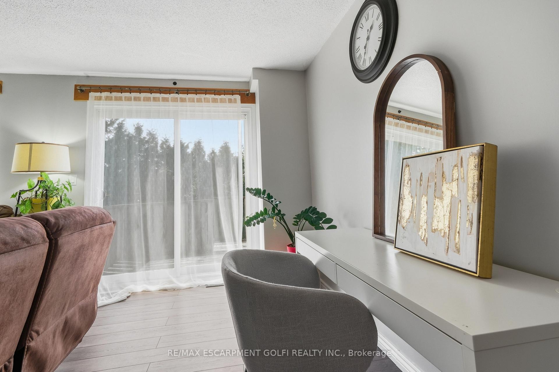 Photo 6 of Unit 38, 7001 Casey Street, Niagara Falls, Casey — HOMEH