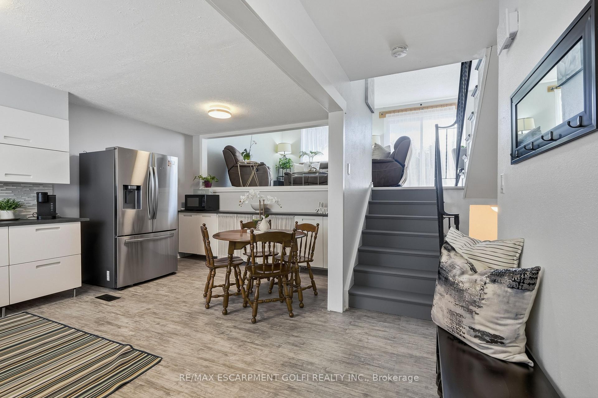 Photo 7 of Unit 38, 7001 Casey Street, Niagara Falls, Casey — HOMEH