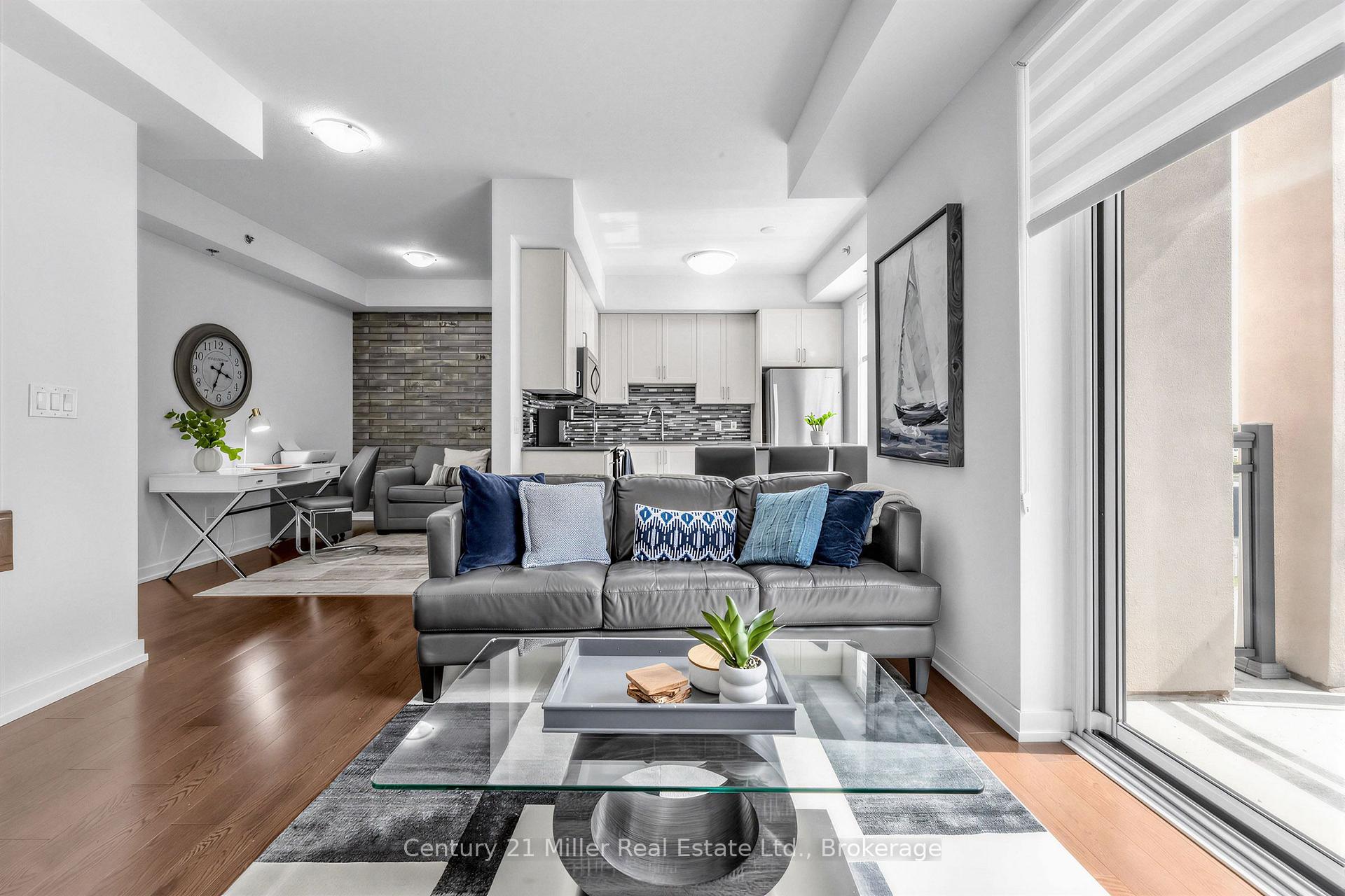 Photo 11 of Unit 327, 2486 Old Bronte Road, Oakville, Westmount — HOMEH