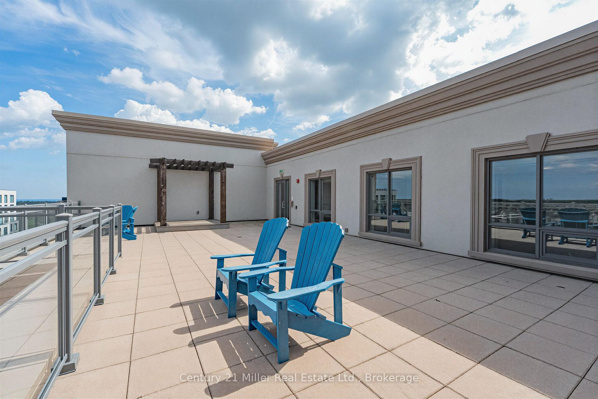 Photo 37 of Unit 327, 2486 Old Bronte Road, Oakville, Westmount — HOMEH