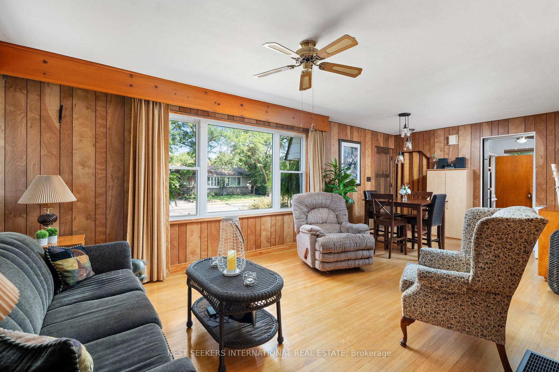 Photo 7 of 92 Ellwood Drive, Caledon, Bolton West — HOMEH