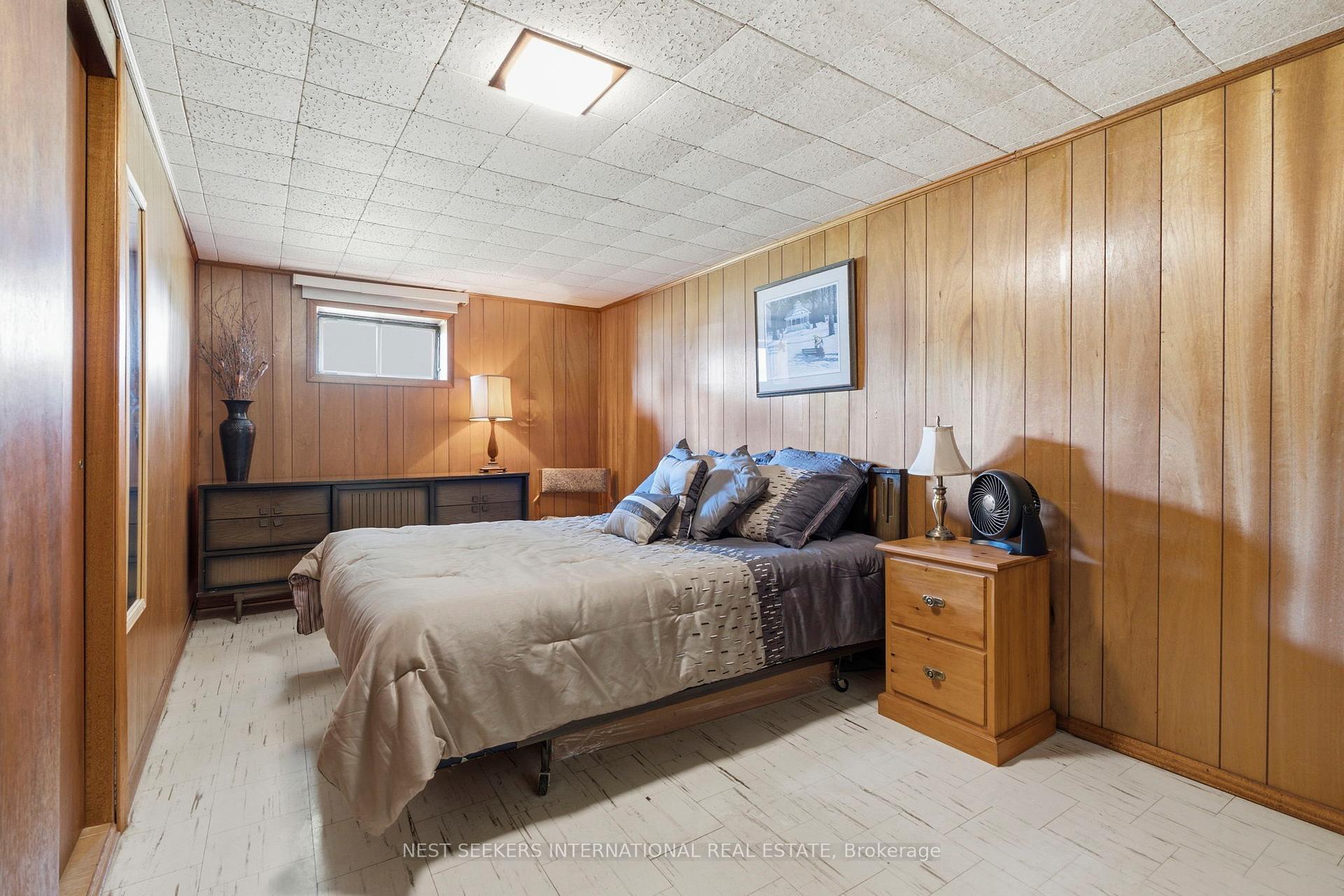 Photo 24 of 92 Ellwood Drive, Caledon, Bolton West — HOMEH