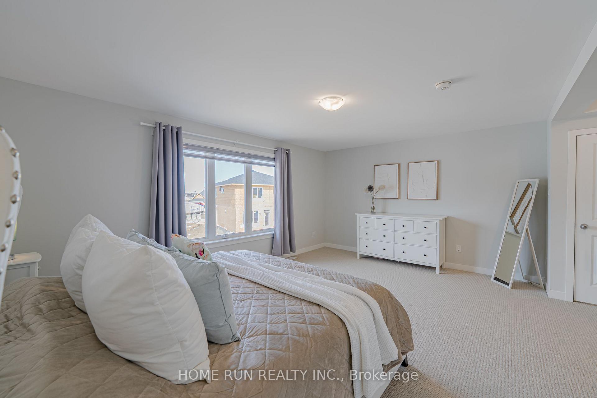 Photo 28 of 408 Gidran Circle, Ottawa, Kanata - Emerald Meadows/Trailwest — HOMEH