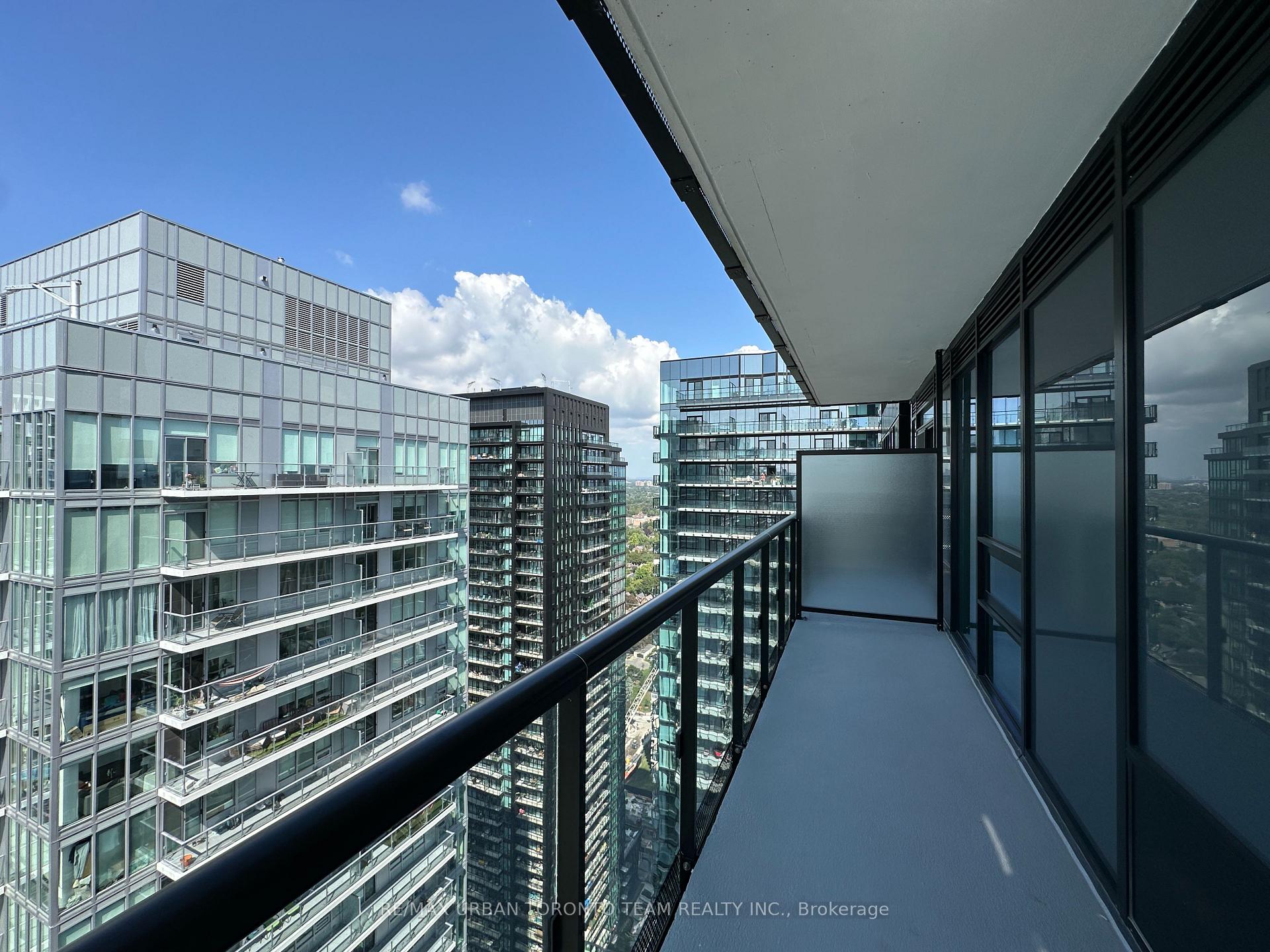 Photo 8 of Unit 3602, 117 Broadway Avenue, Toronto, Mount Pleasant West — HOMEH