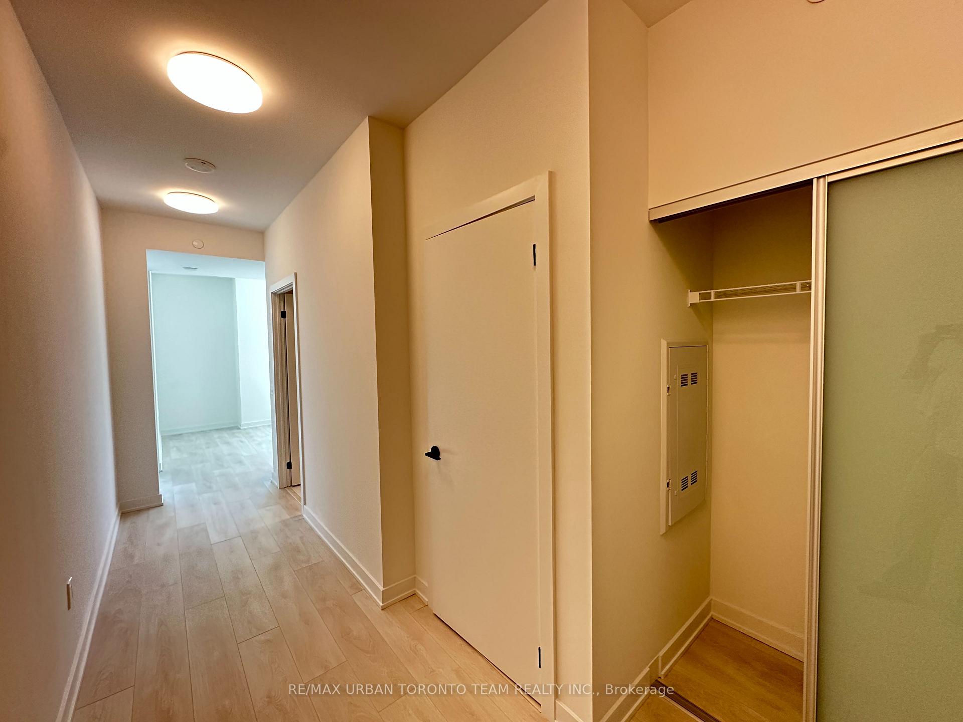 Photo 13 of Unit 3602, 117 Broadway Avenue, Toronto, Mount Pleasant West — HOMEH