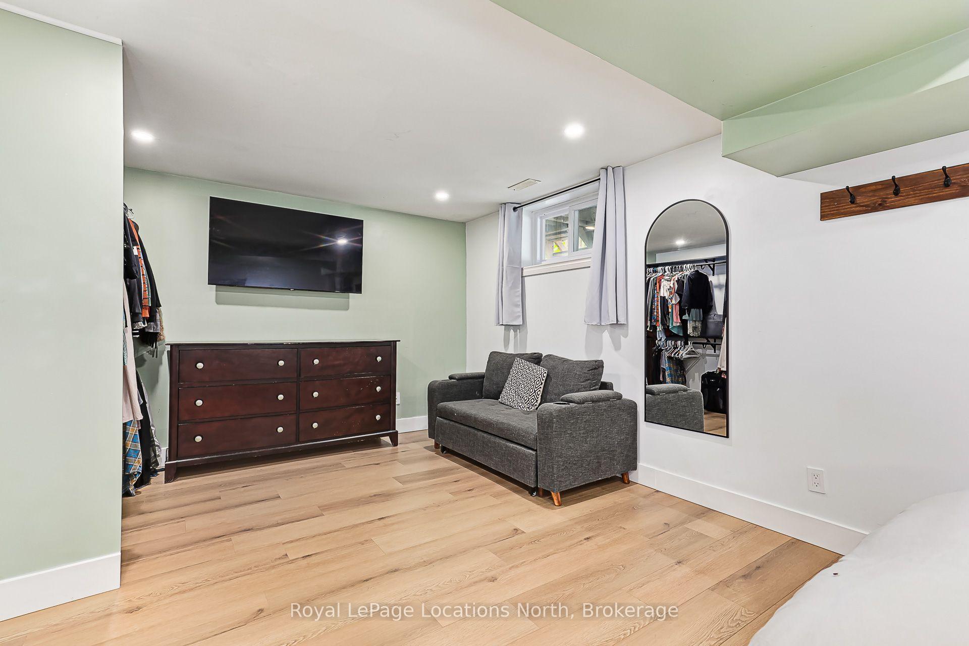 Photo 36 of 66 Telfer Road, Collingwood — HOMEH