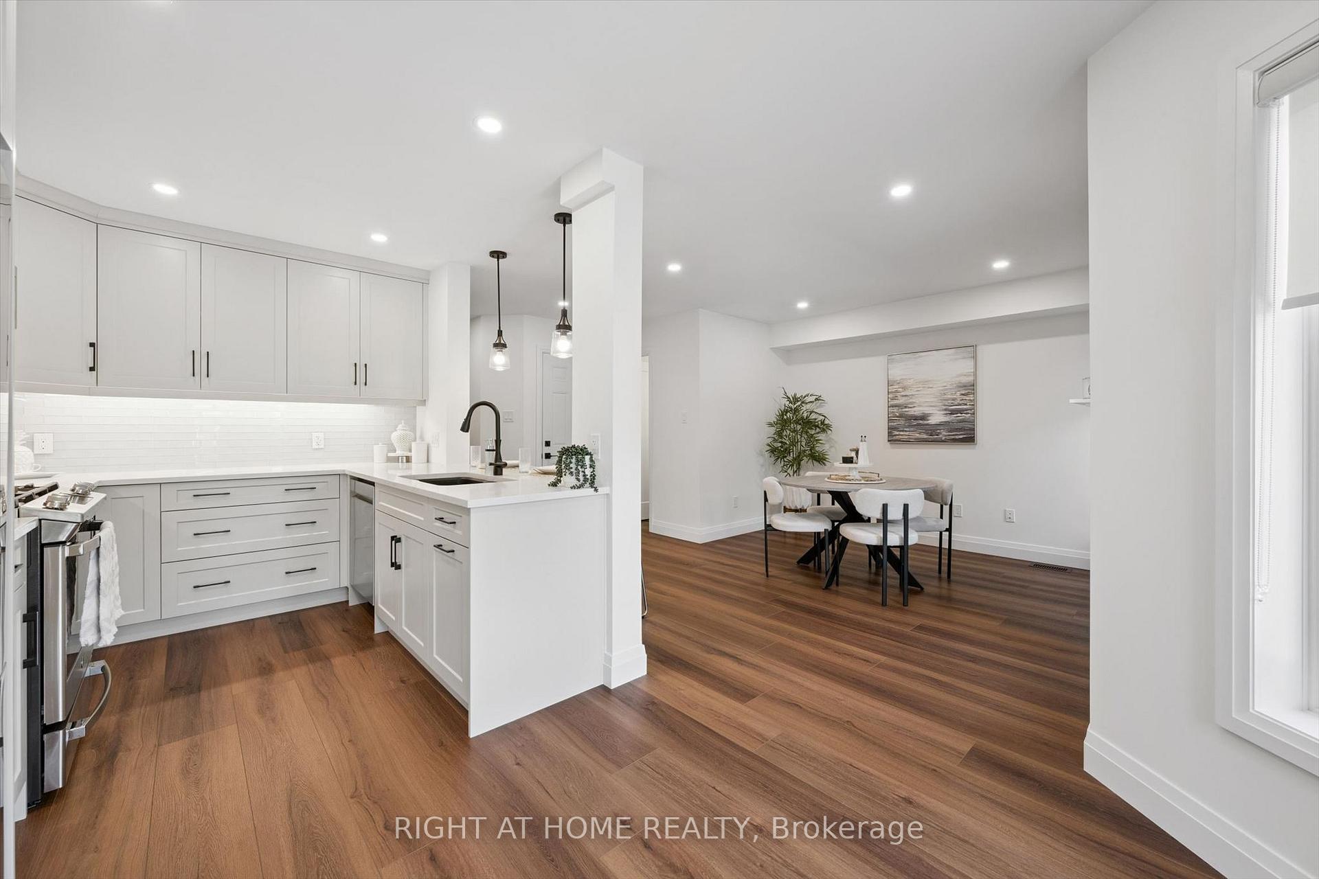Photo 15 of 2294 Seton Crescent, Burlington, Orchard — HOMEH