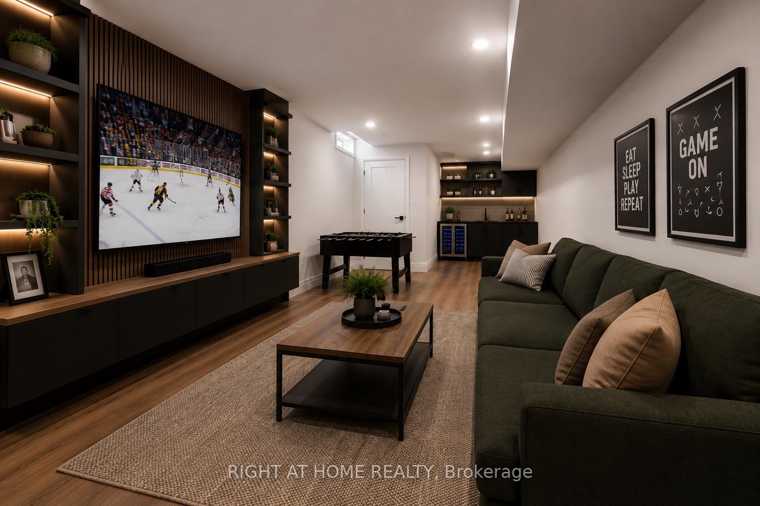 Photo 33 of 2294 Seton Crescent, Burlington, Orchard — HOMEH
