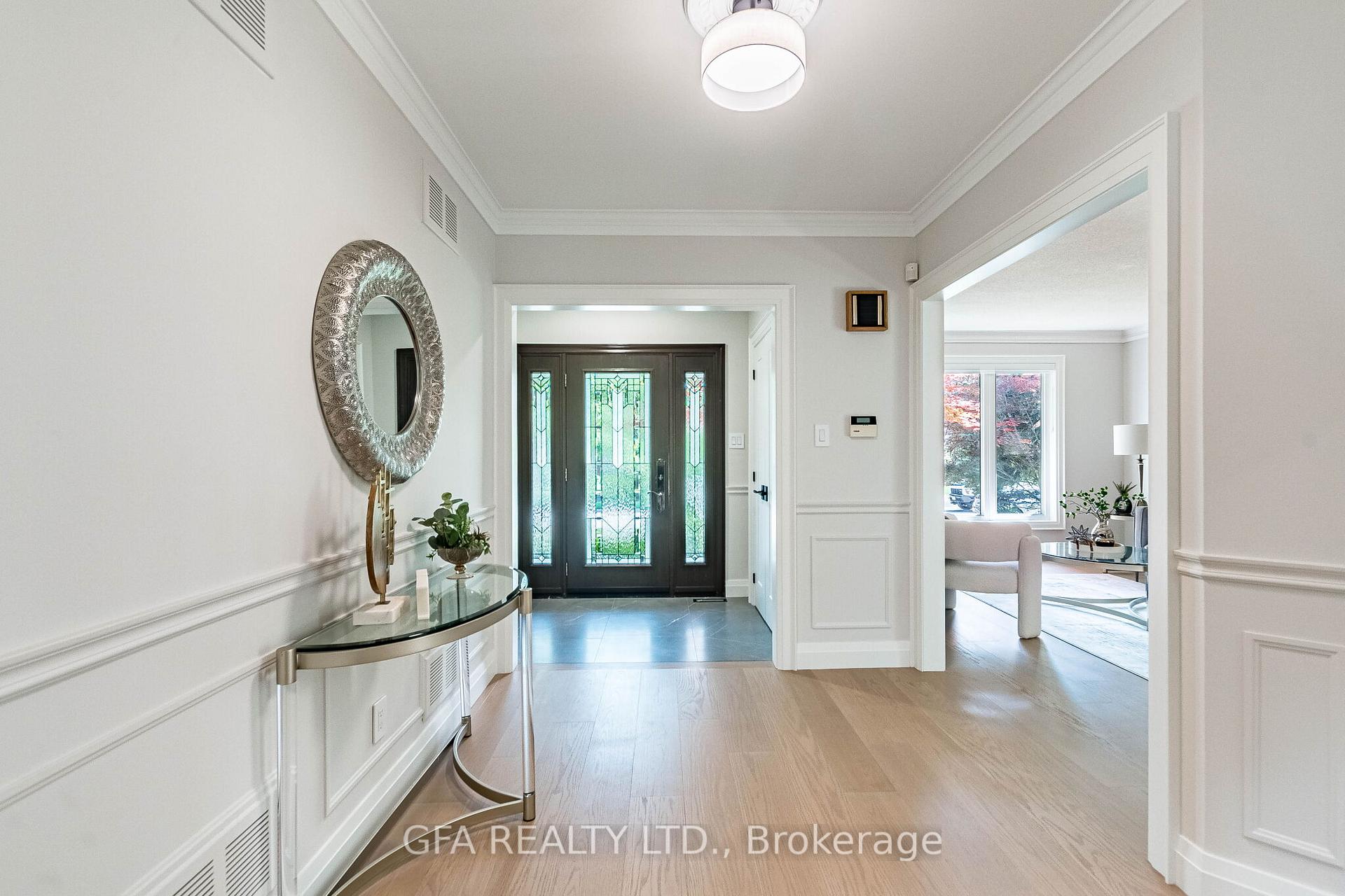 Photo 6 of 1027 Masters Green, Oakville, Glen Abbey — HOMEH