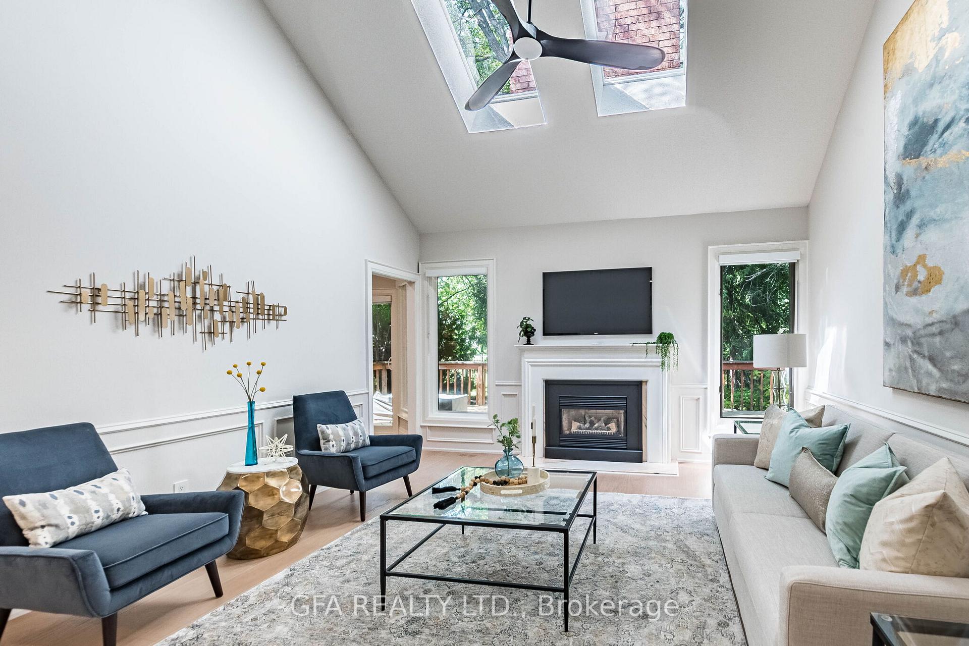 Photo 18 of 1027 Masters Green, Oakville, Glen Abbey — HOMEH