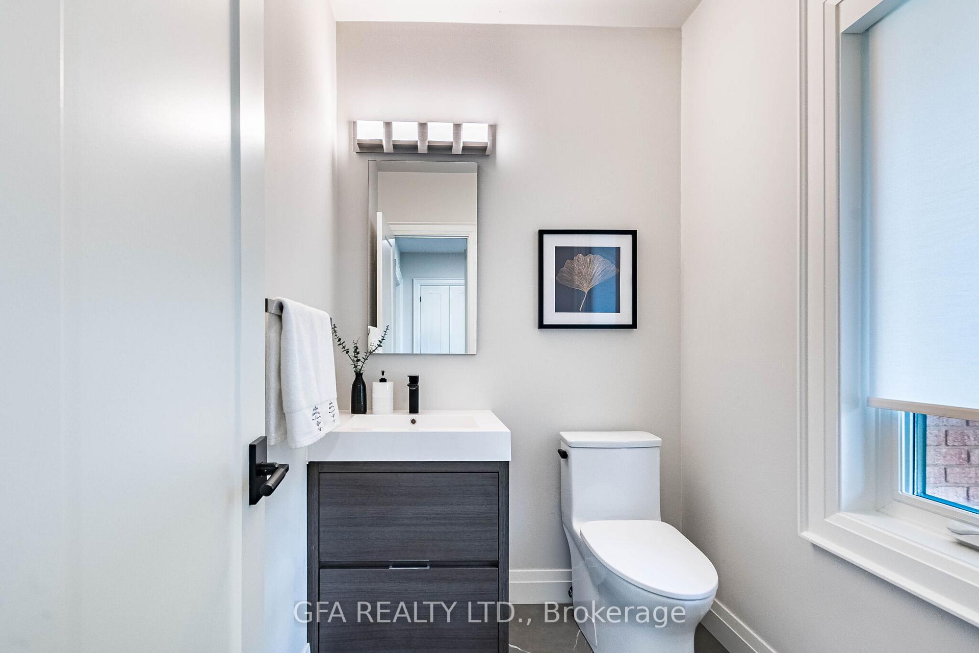 Photo 21 of 1027 Masters Green, Oakville, Glen Abbey — HOMEH