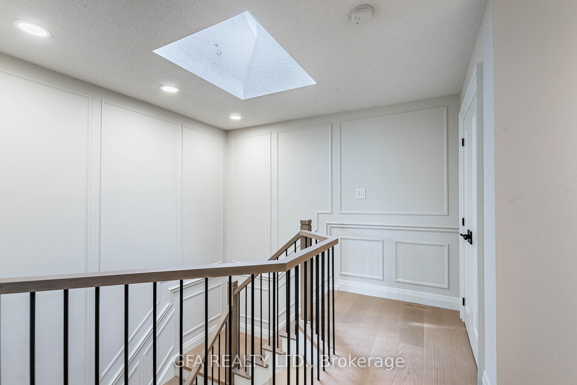 Photo 28 of 1027 Masters Green, Oakville, Glen Abbey — HOMEH