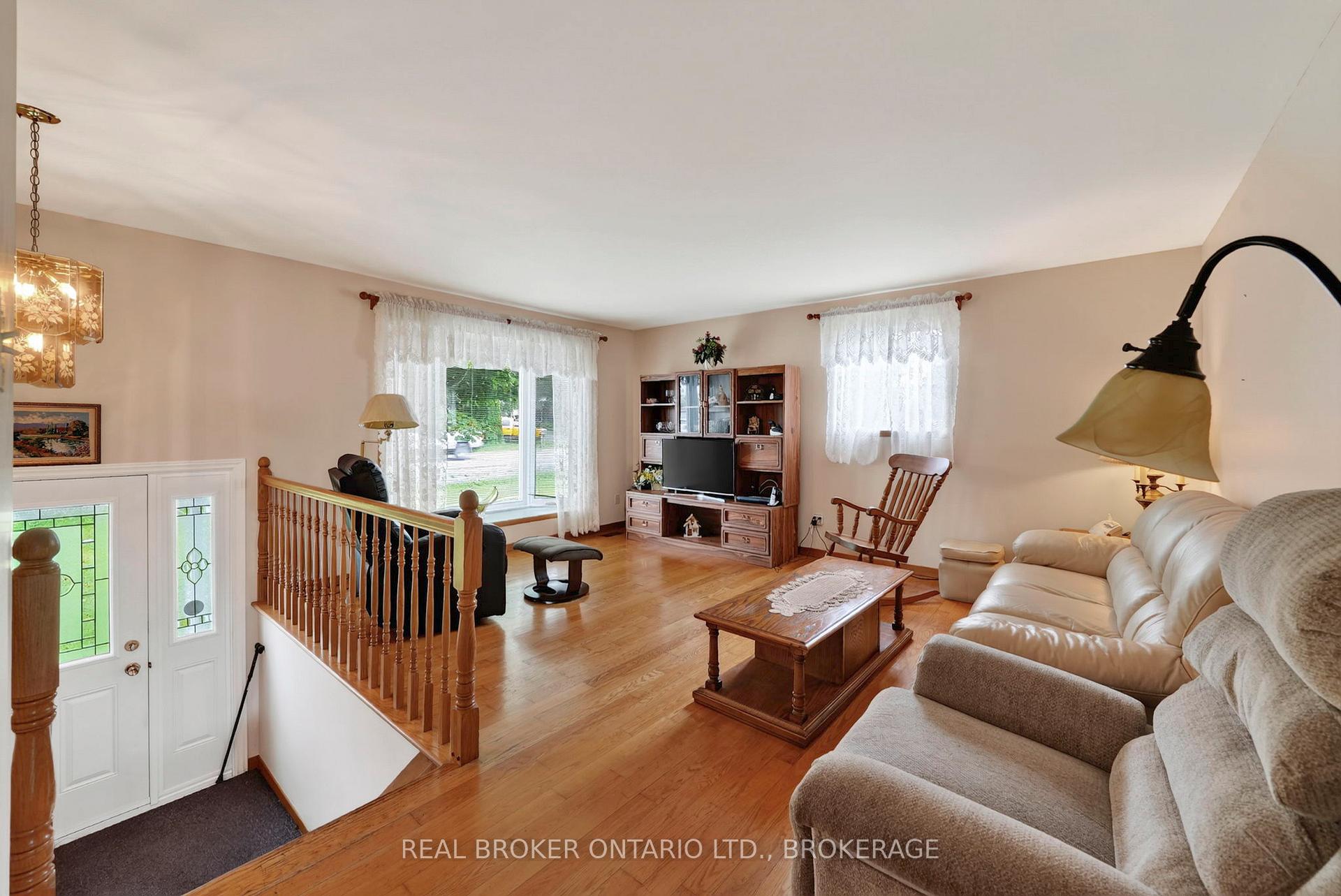 Photo 3 of 17550 Island Road, South Stormont, South Stormont (Cornwall) Twp — HOMEH