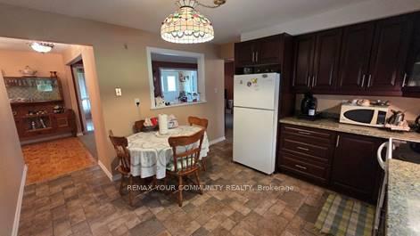 Photo 11 of 1031 Metro Road, Georgina, Historic Lakeshore Communities — HOMEH