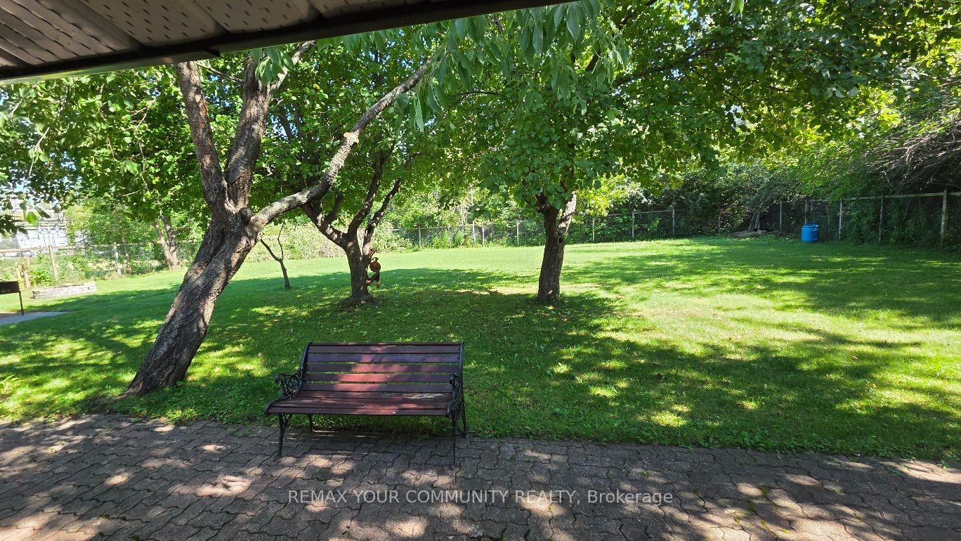 Photo 29 of 1031 Metro Road, Georgina, Historic Lakeshore Communities — HOMEH