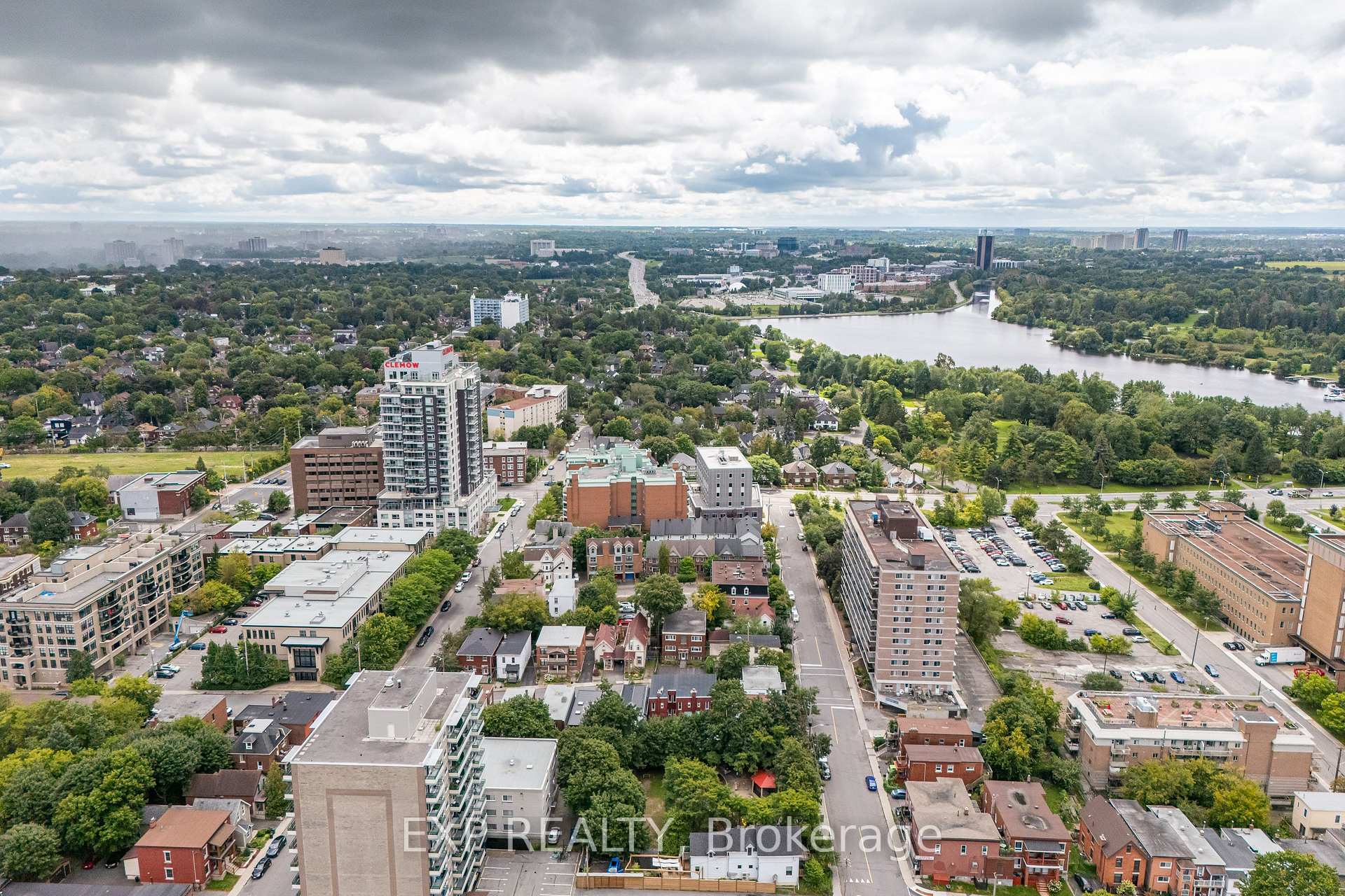 Photo 42 of 8 Maclean Street, Ottawa, West Centre Town — HOMEH