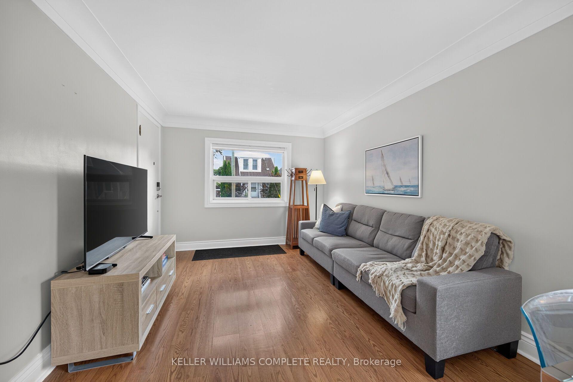 Photo 8 of 197 Fairfield Avenue, Hamilton, Homeside — HOMEH